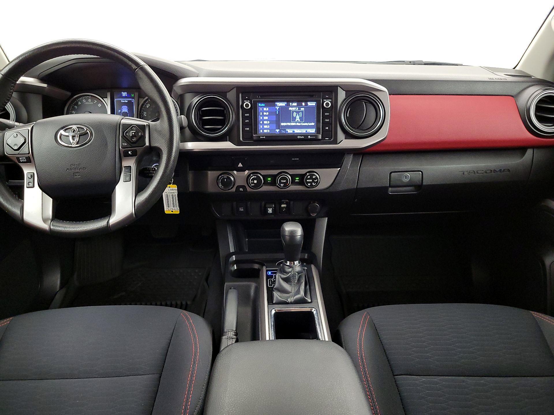 Thumbnail: 2019 Toyota Tacoma - 9