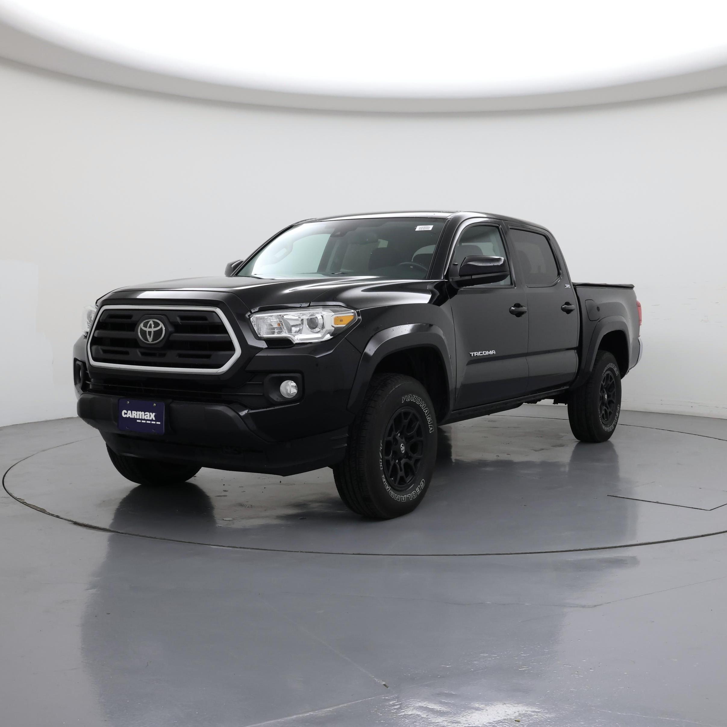 Thumbnail: 2019 Toyota Tacoma - 4