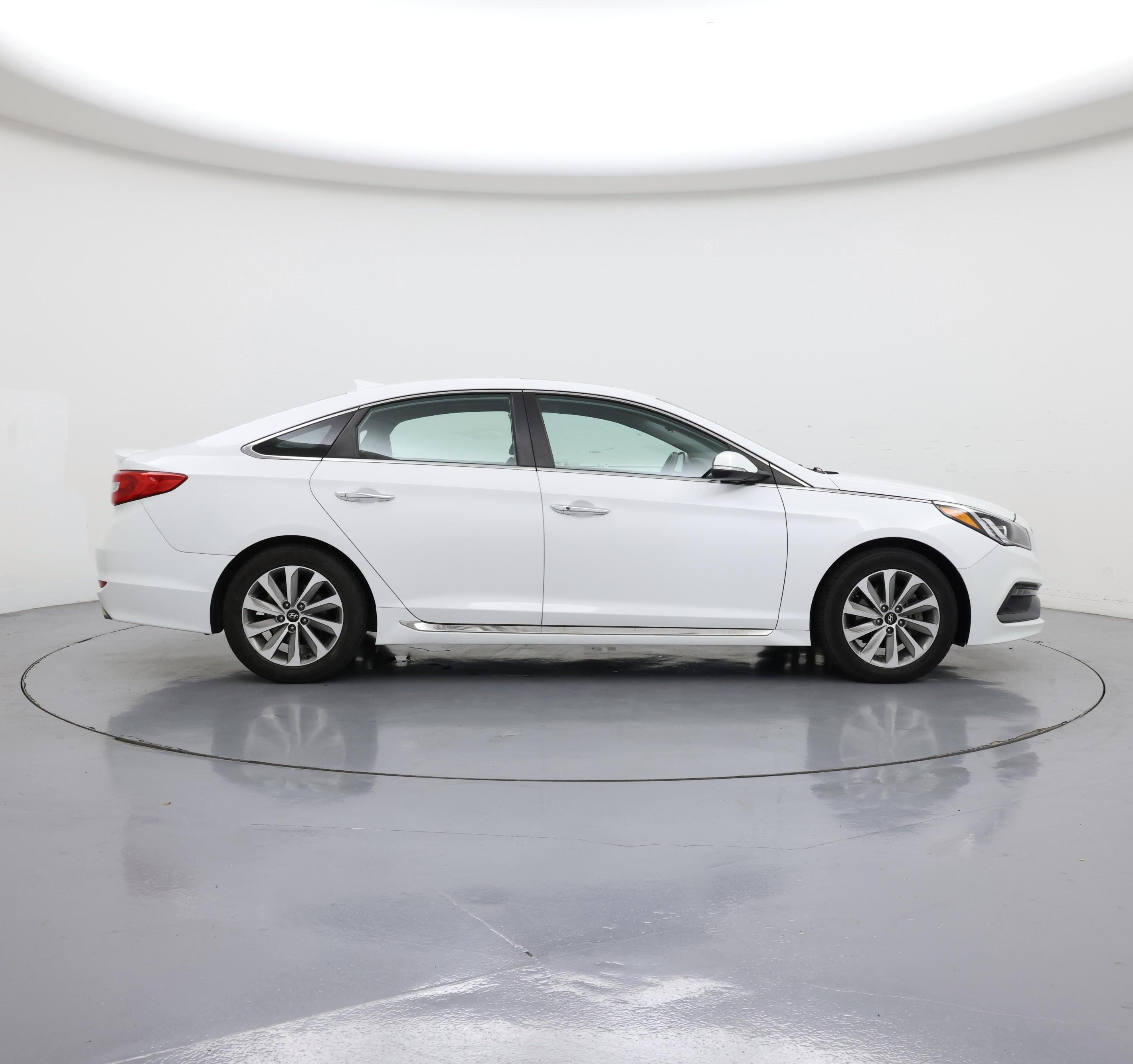 Thumbnail: 2016 Hyundai Sonata - 7