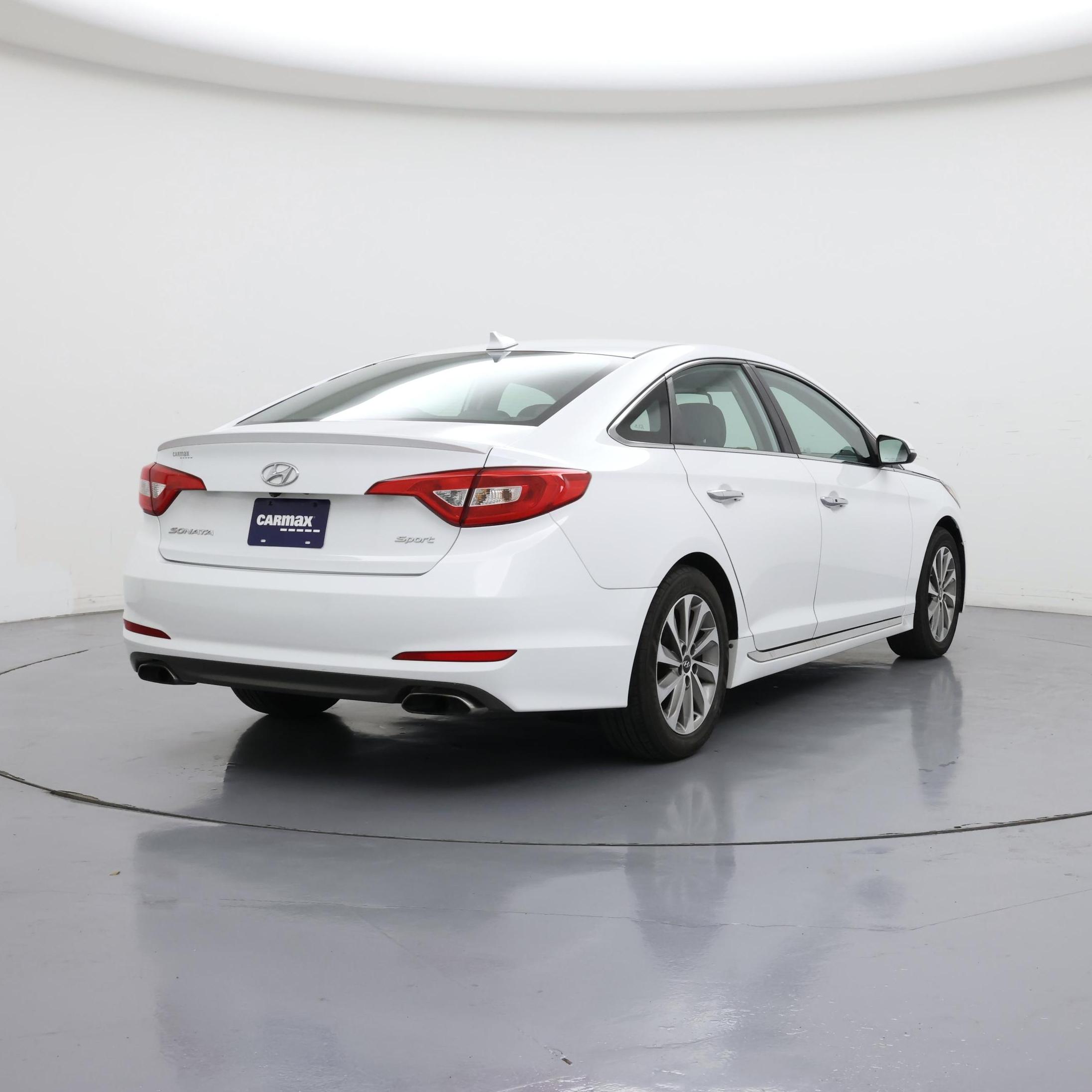 Thumbnail: 2016 Hyundai Sonata - 8