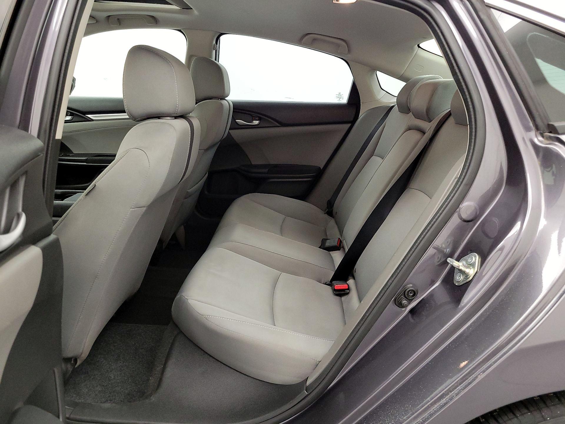 Thumbnail: 2016 Honda Civic - 18