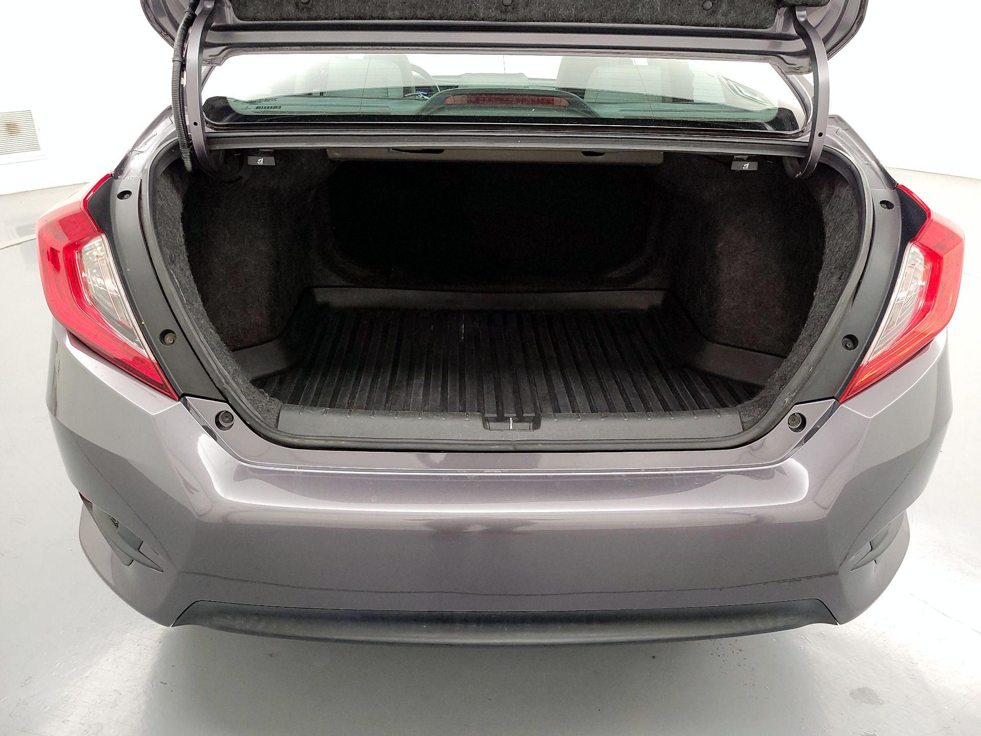 Thumbnail: 2016 Honda Civic - 19