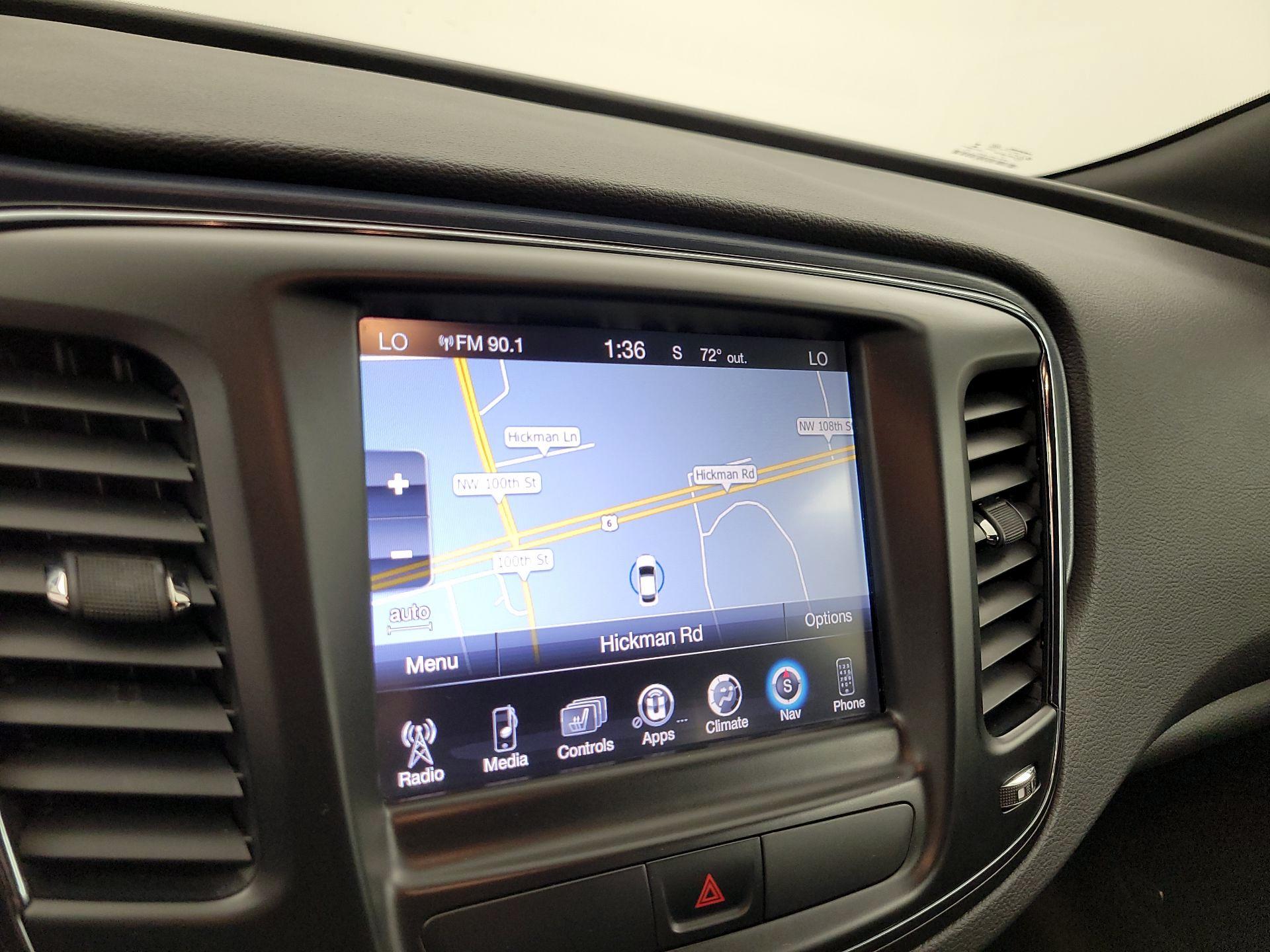 Thumbnail: 2015 Chrysler 200 - 14