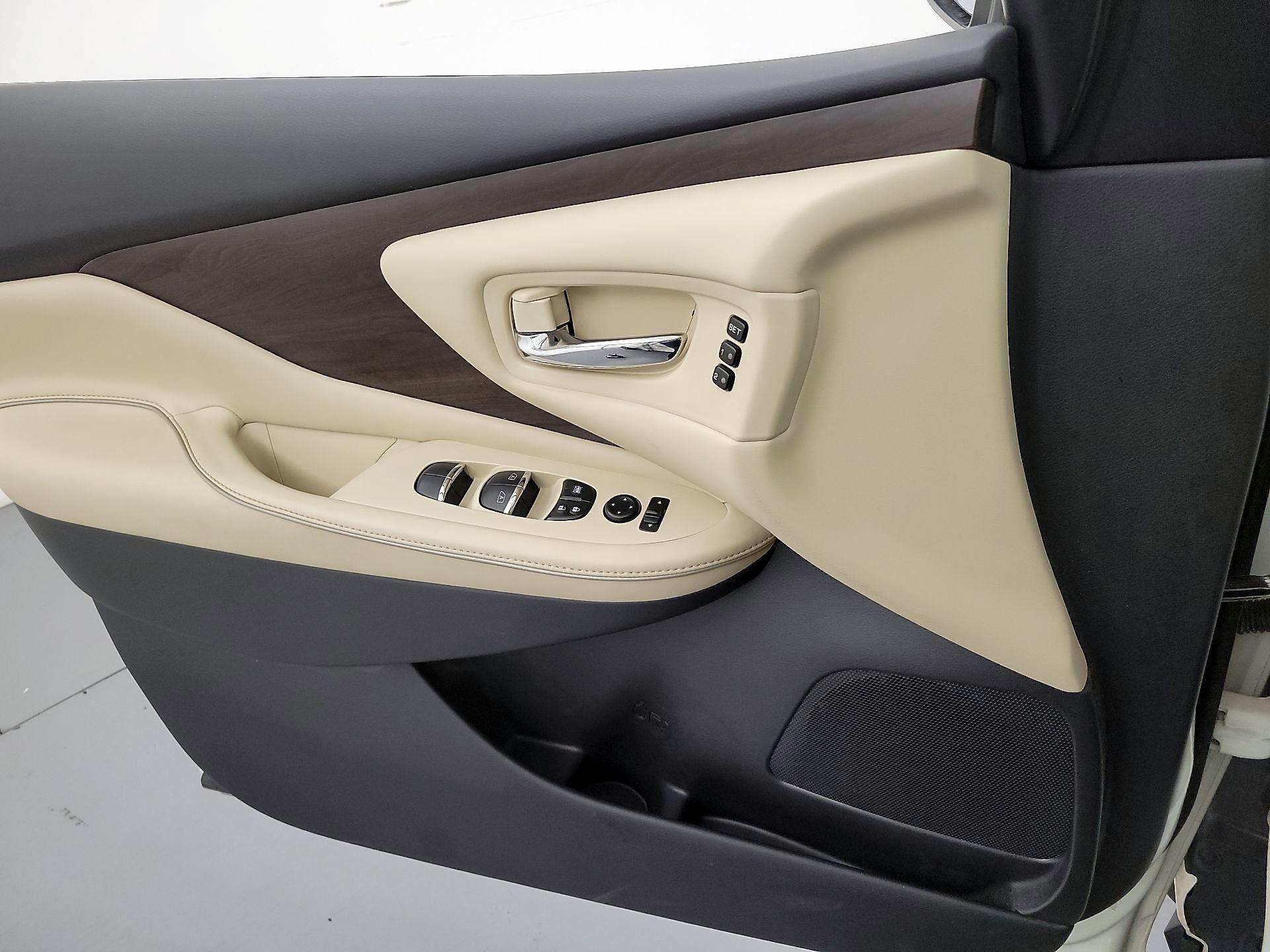 Thumbnail: 2020 Nissan Murano - 12