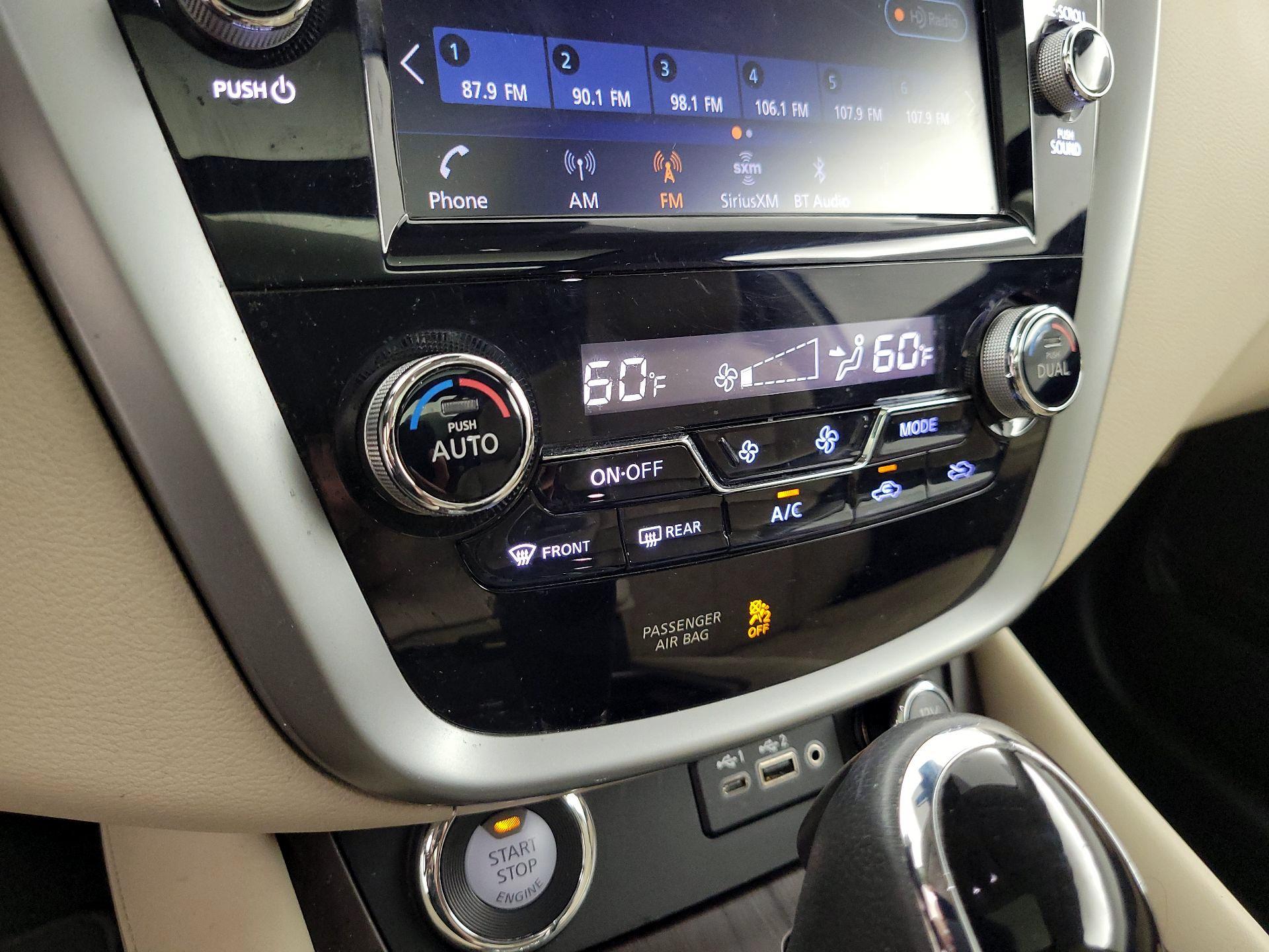 Thumbnail: 2020 Nissan Murano - 17