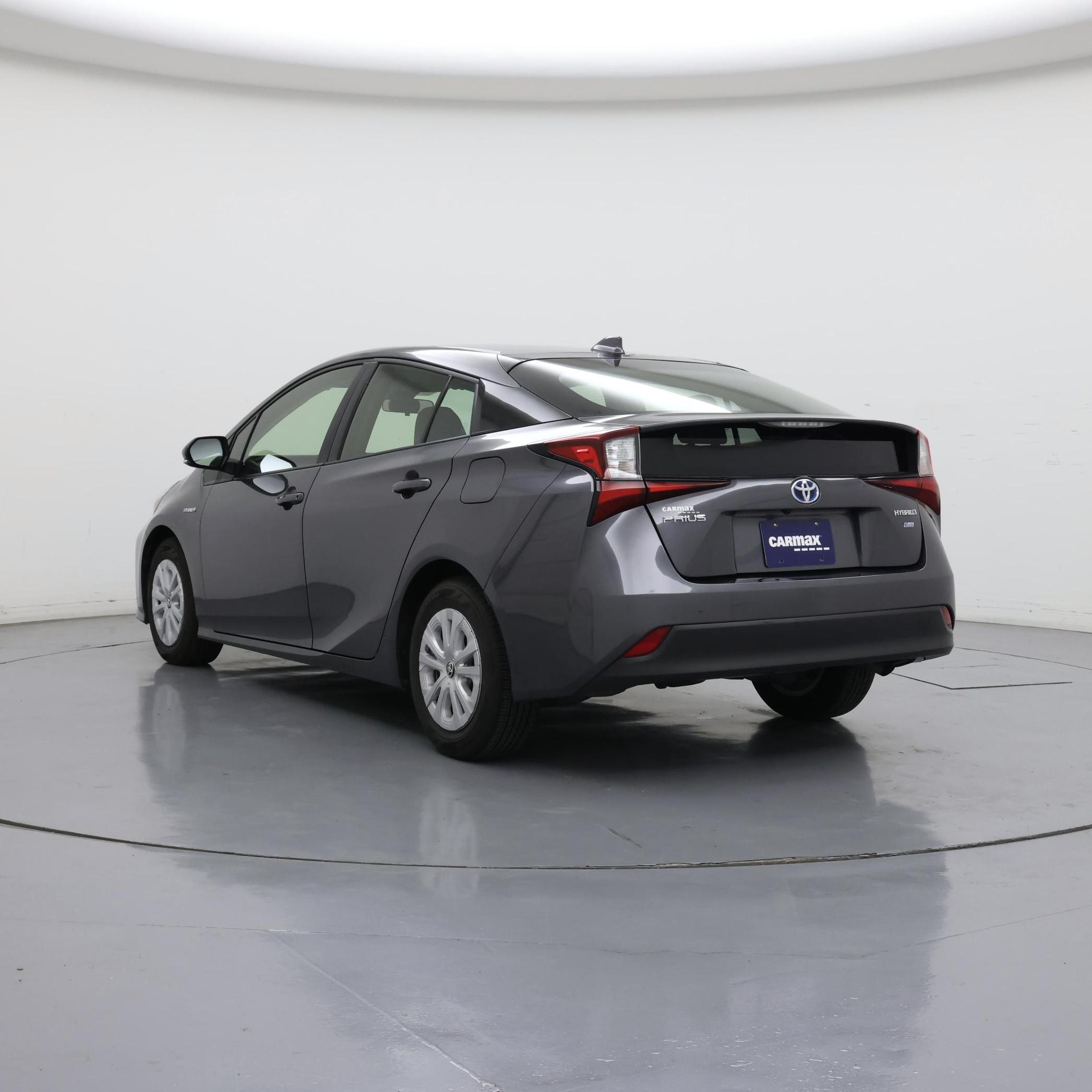 Thumbnail: 2022 Toyota Prius - 2