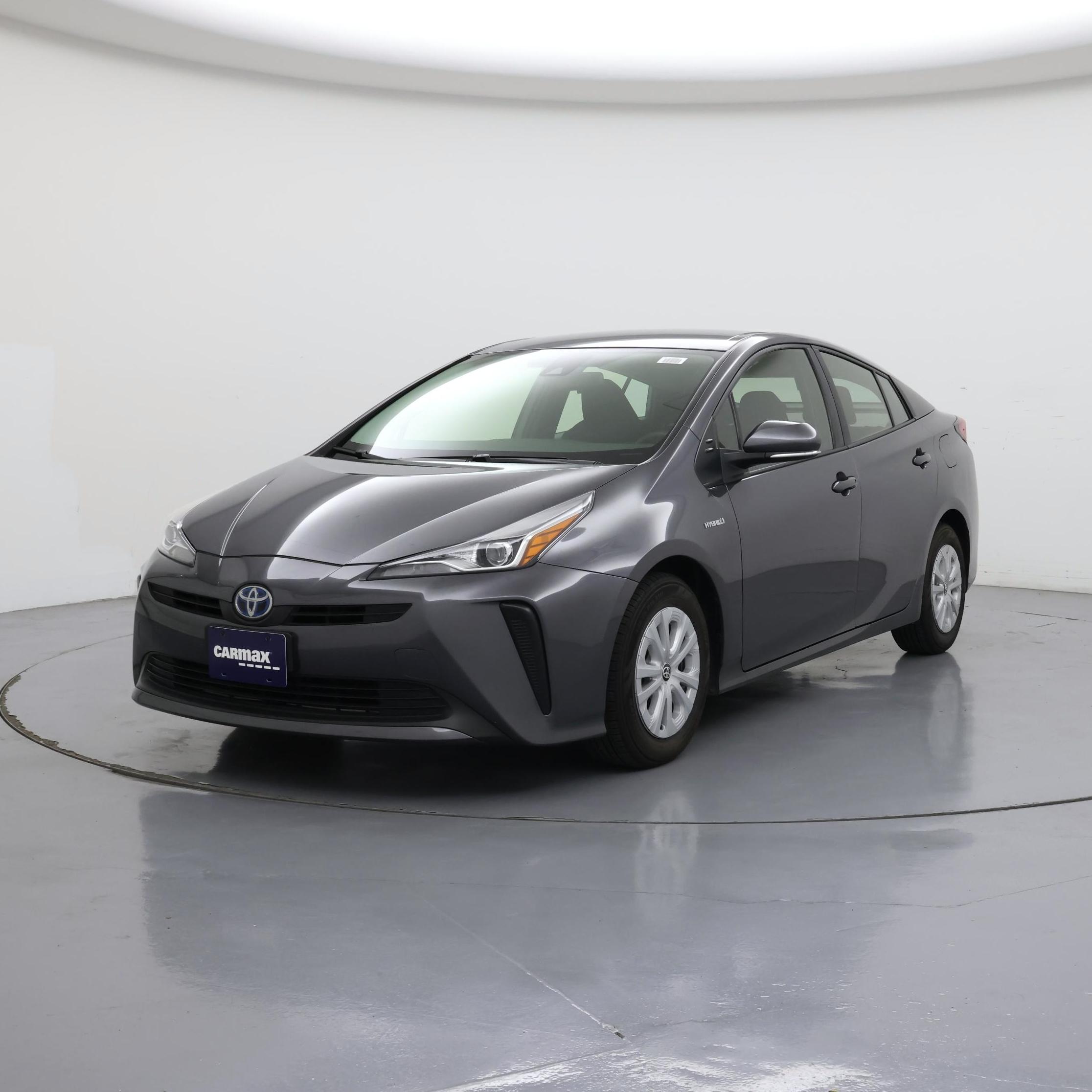 Thumbnail: 2022 Toyota Prius - 4