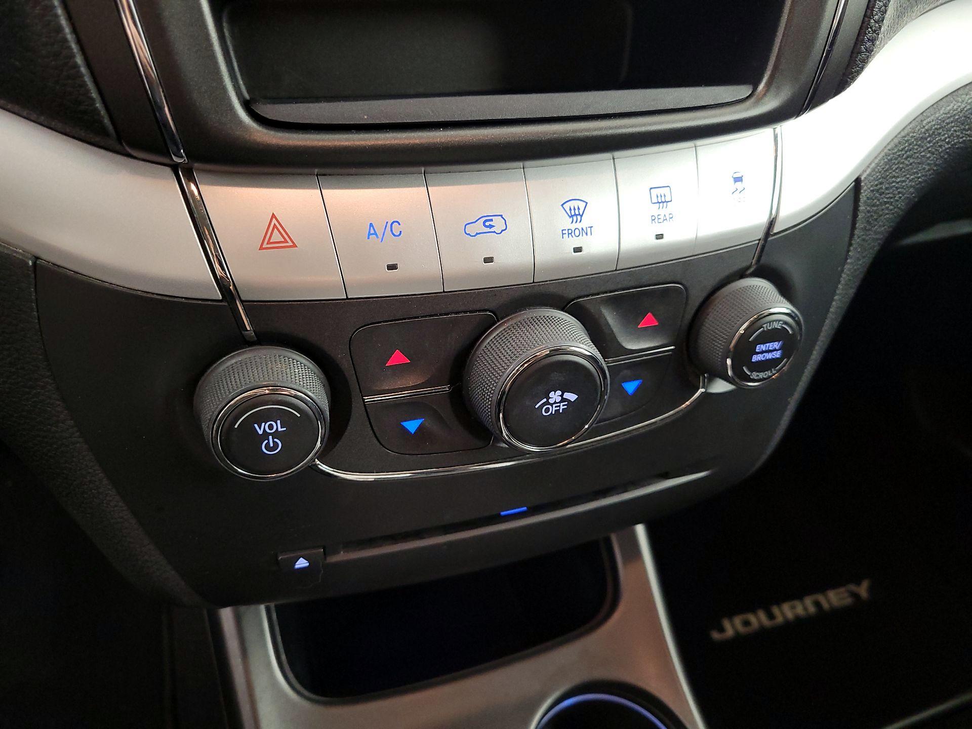 Thumbnail: 2016 Dodge Journey - 15