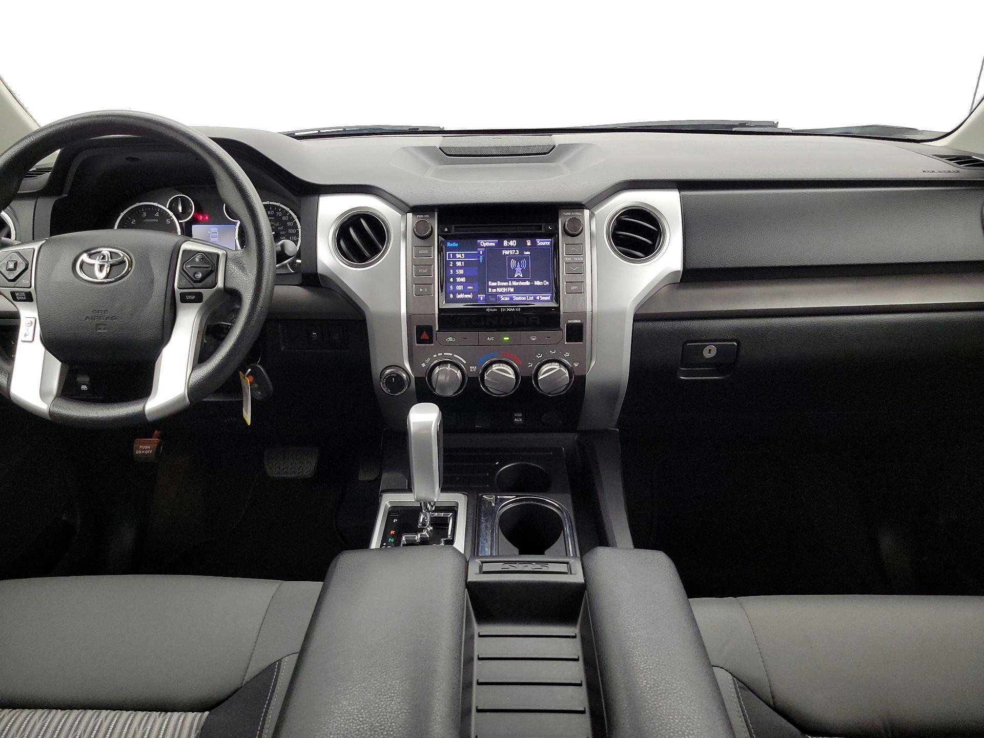 Thumbnail: 2015 Toyota Tundra - 9