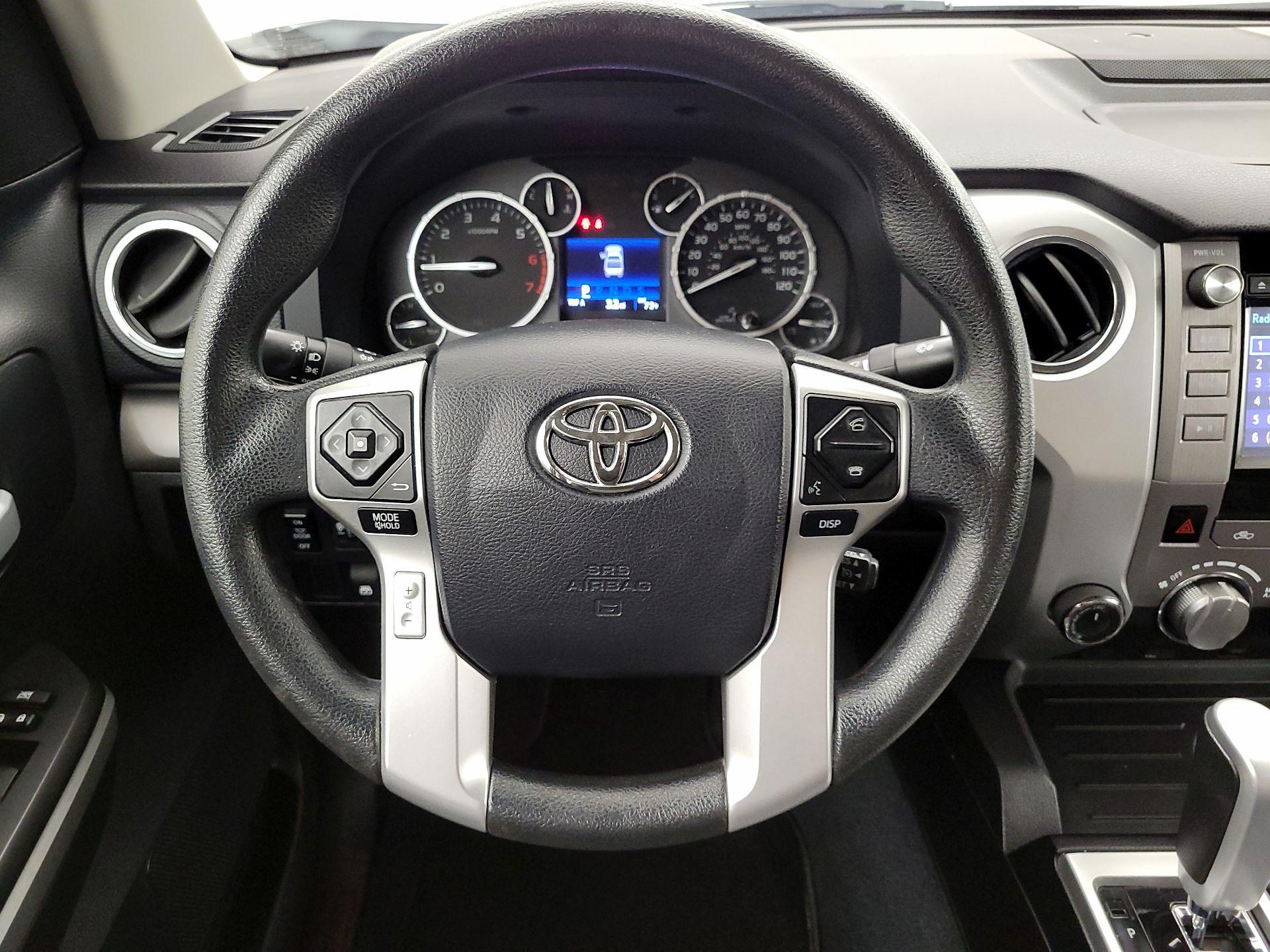 Thumbnail: 2015 Toyota Tundra - 10