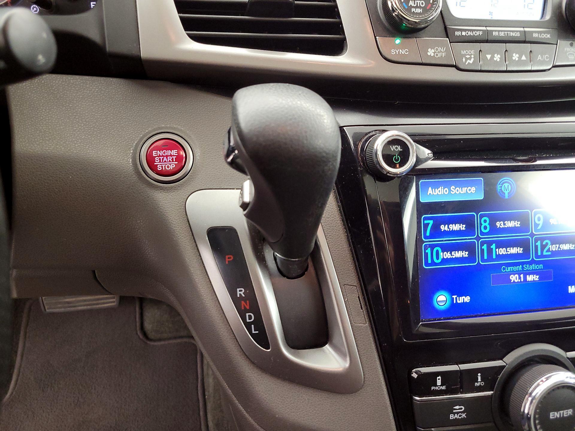 Thumbnail: 2016 Honda Odyssey - 17