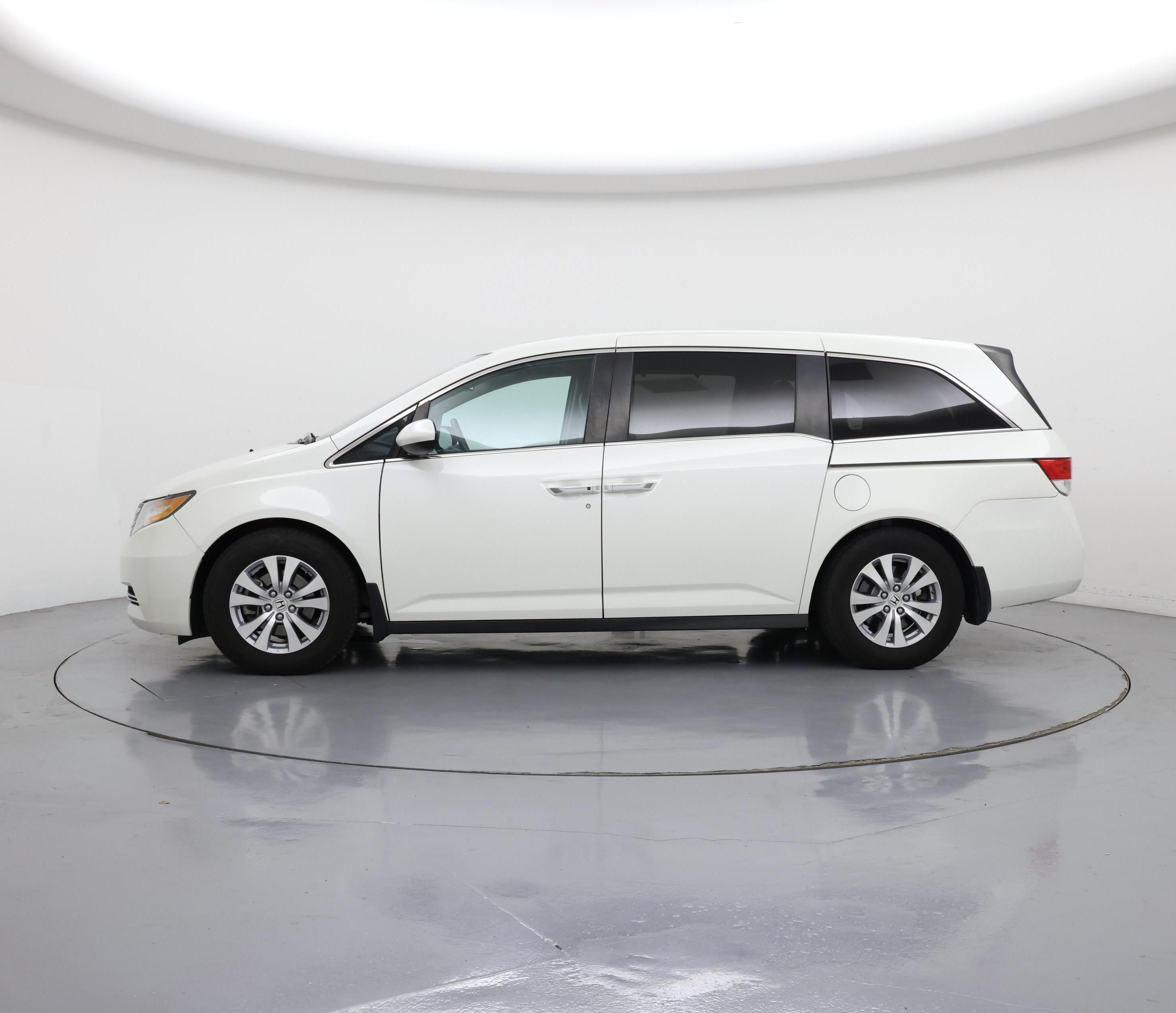 Thumbnail: 2016 Honda Odyssey - 3