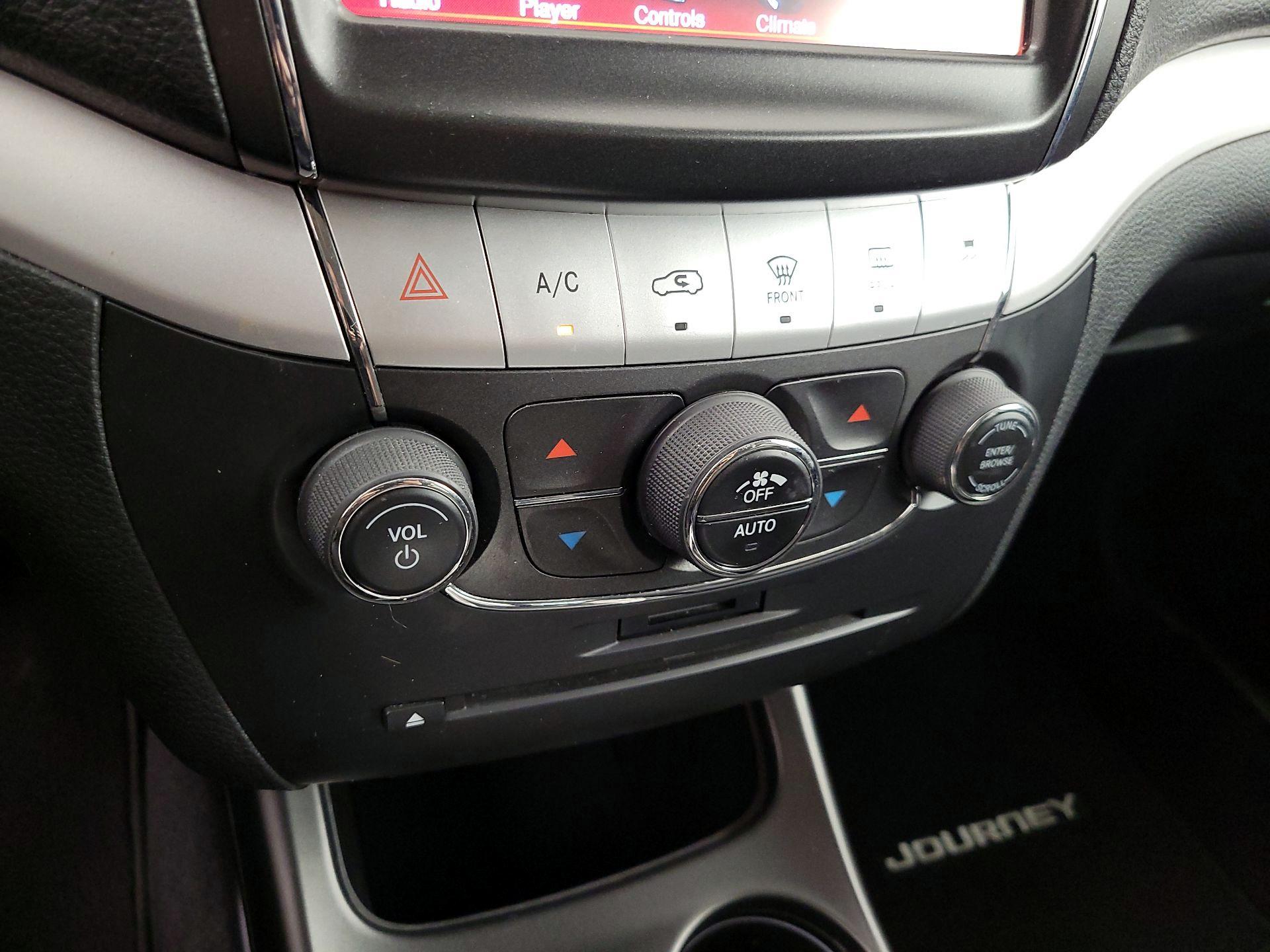 Thumbnail: 2015 Dodge Journey - 15