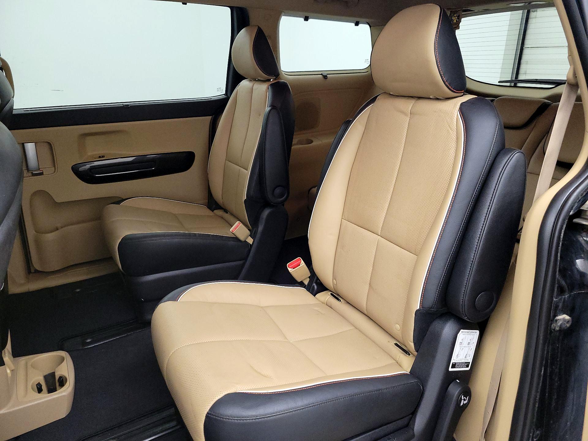 Thumbnail: 2016 Kia Sedona - 20
