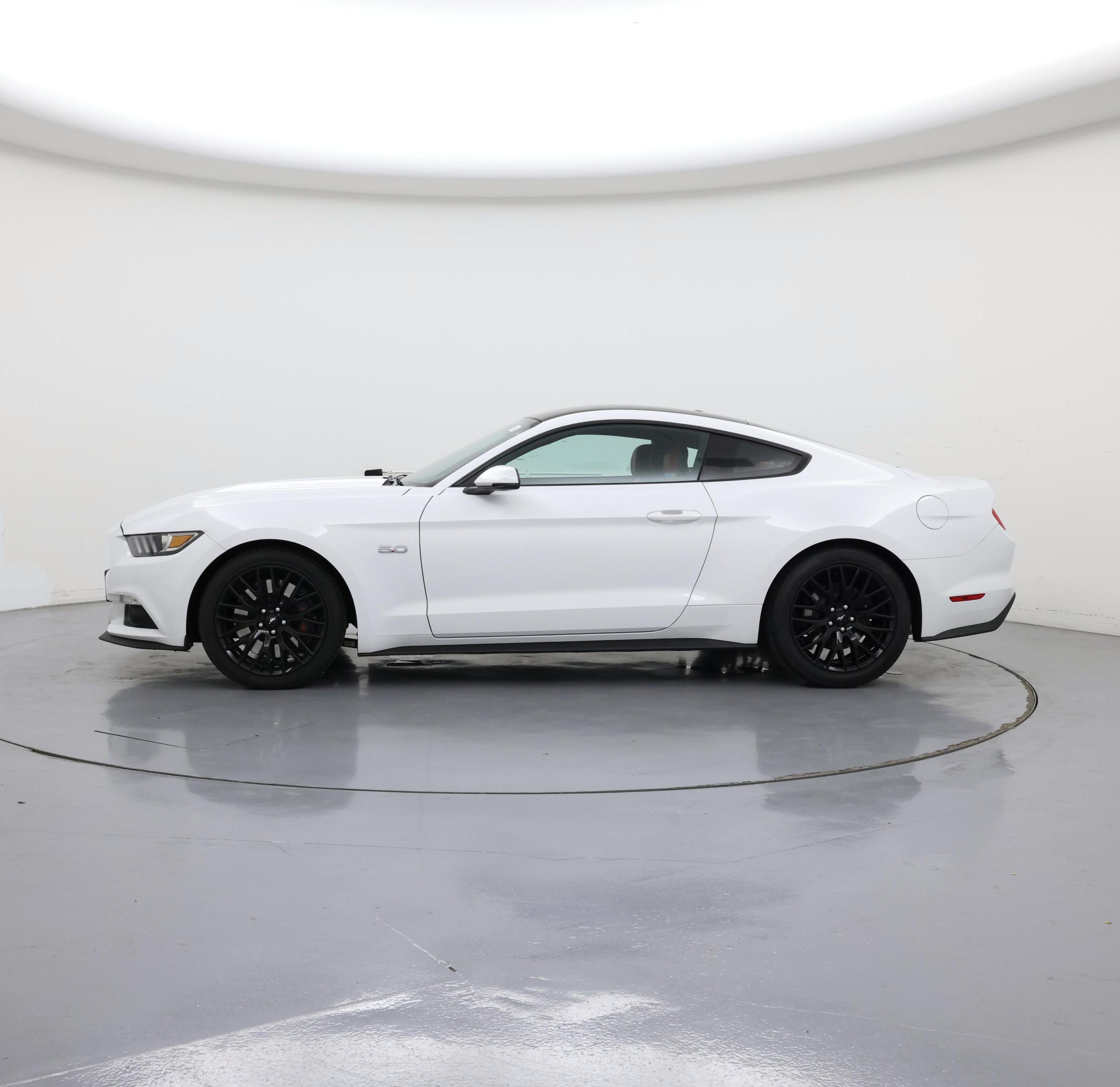 Thumbnail: 2016 Ford Mustang - 3