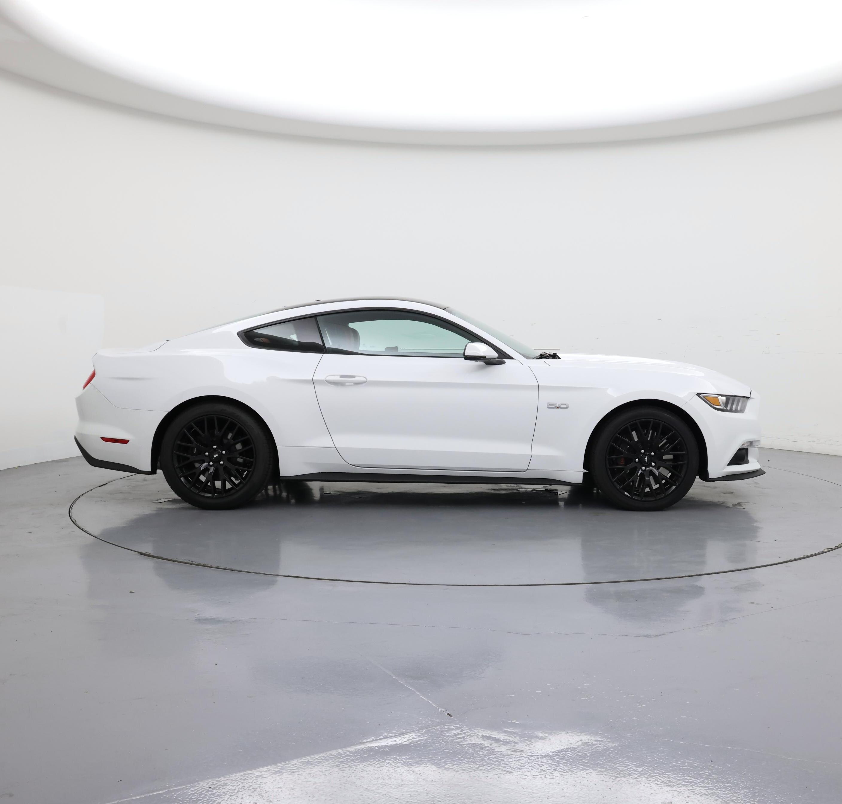 Thumbnail: 2016 Ford Mustang - 7