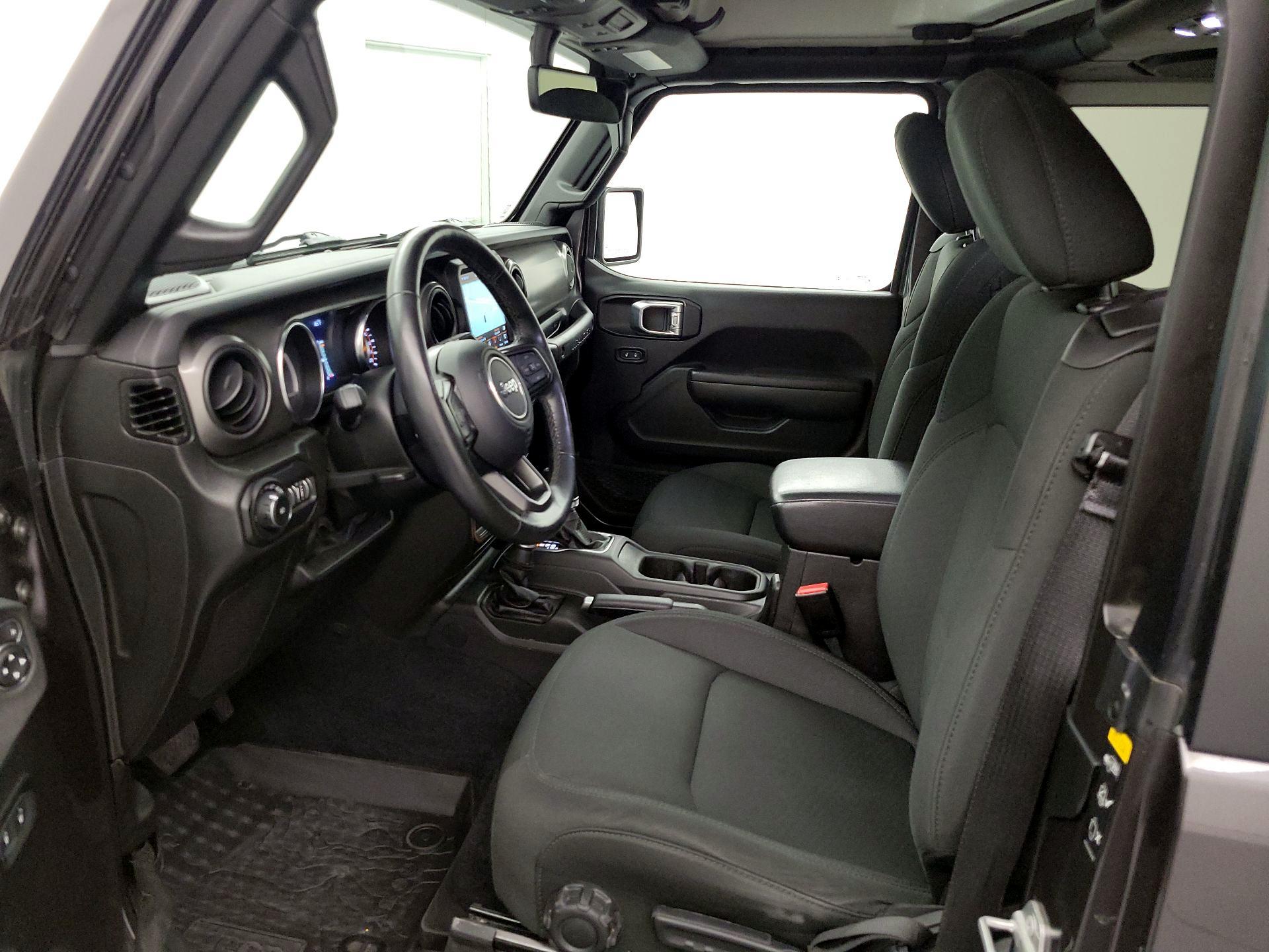 Thumbnail: 2022 Jeep Wrangler - 11