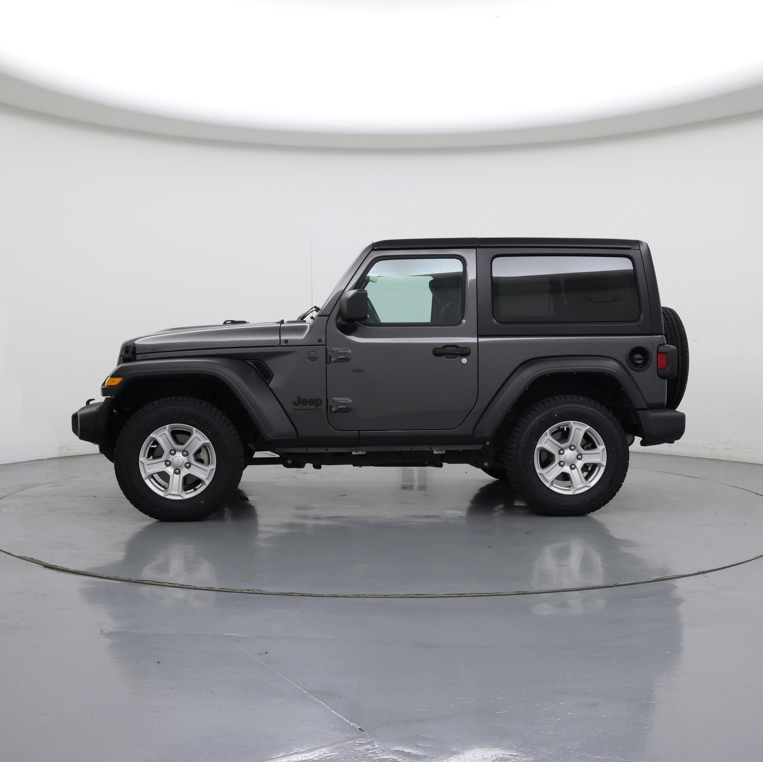 Thumbnail: 2022 Jeep Wrangler - 3