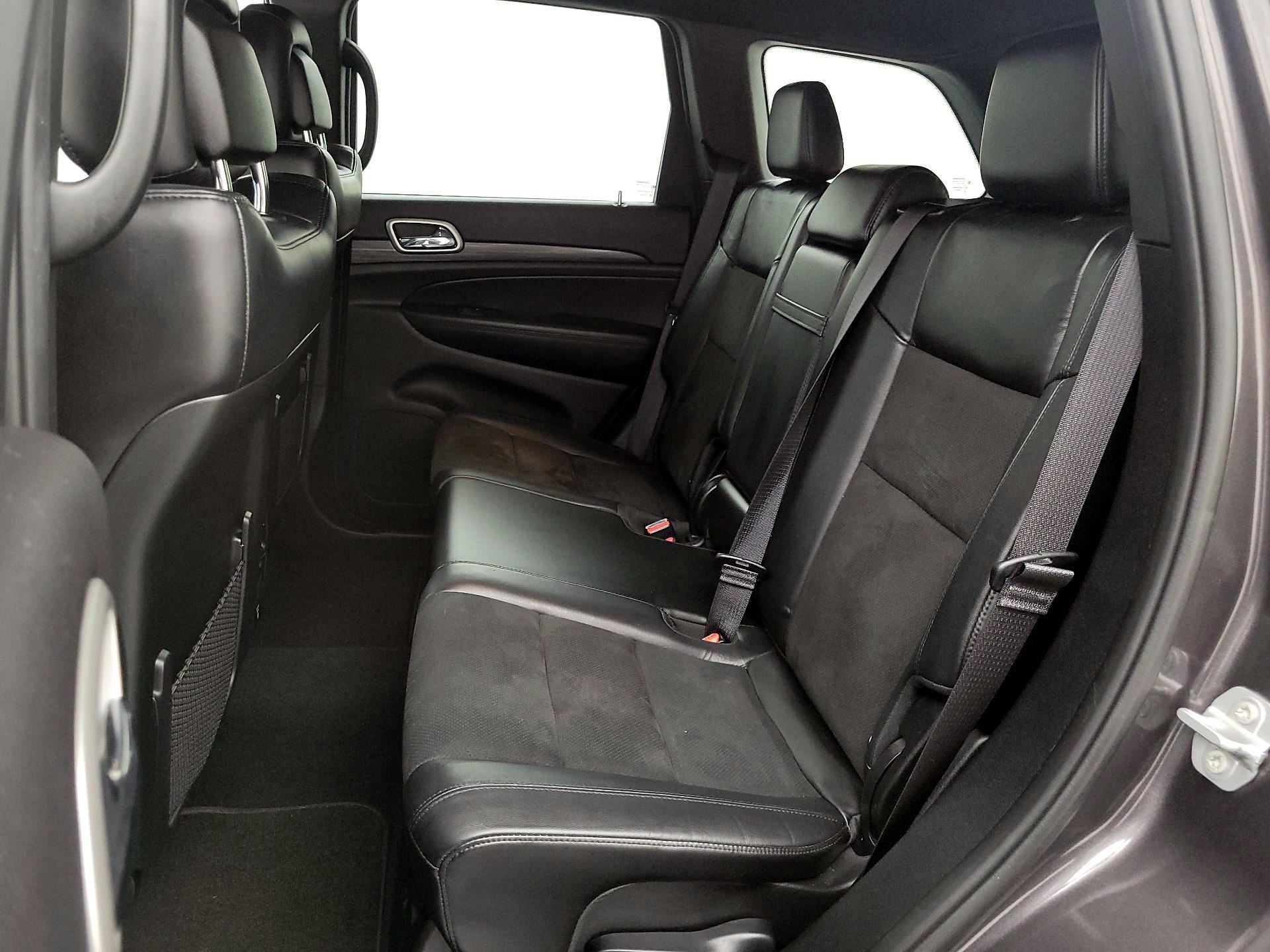 Thumbnail: 2019 Jeep Grand Cherokee - 20