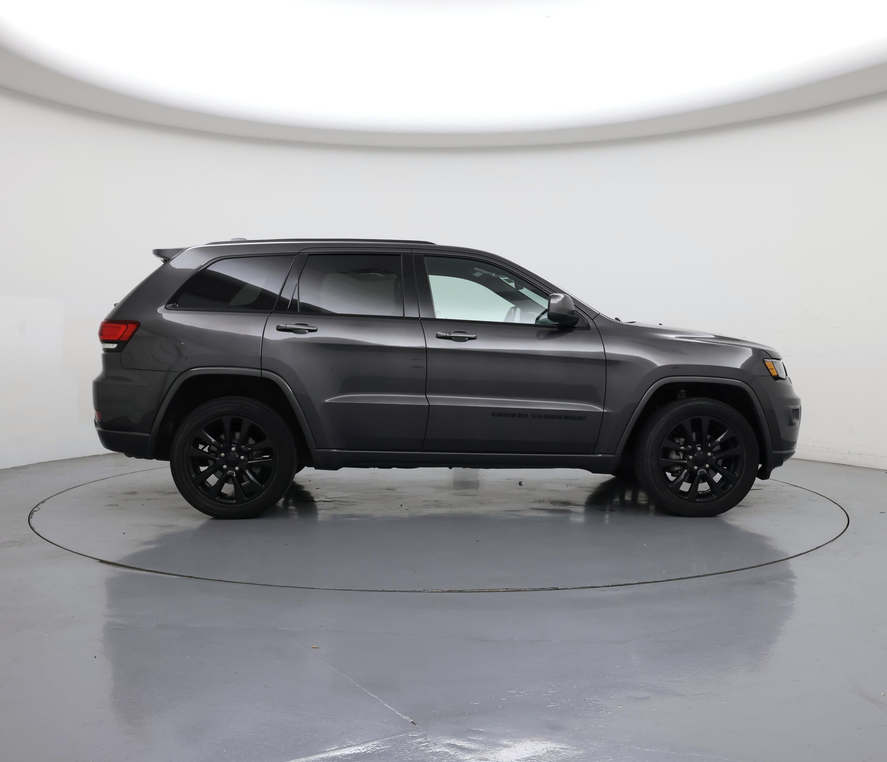 Thumbnail: 2019 Jeep Grand Cherokee - 7