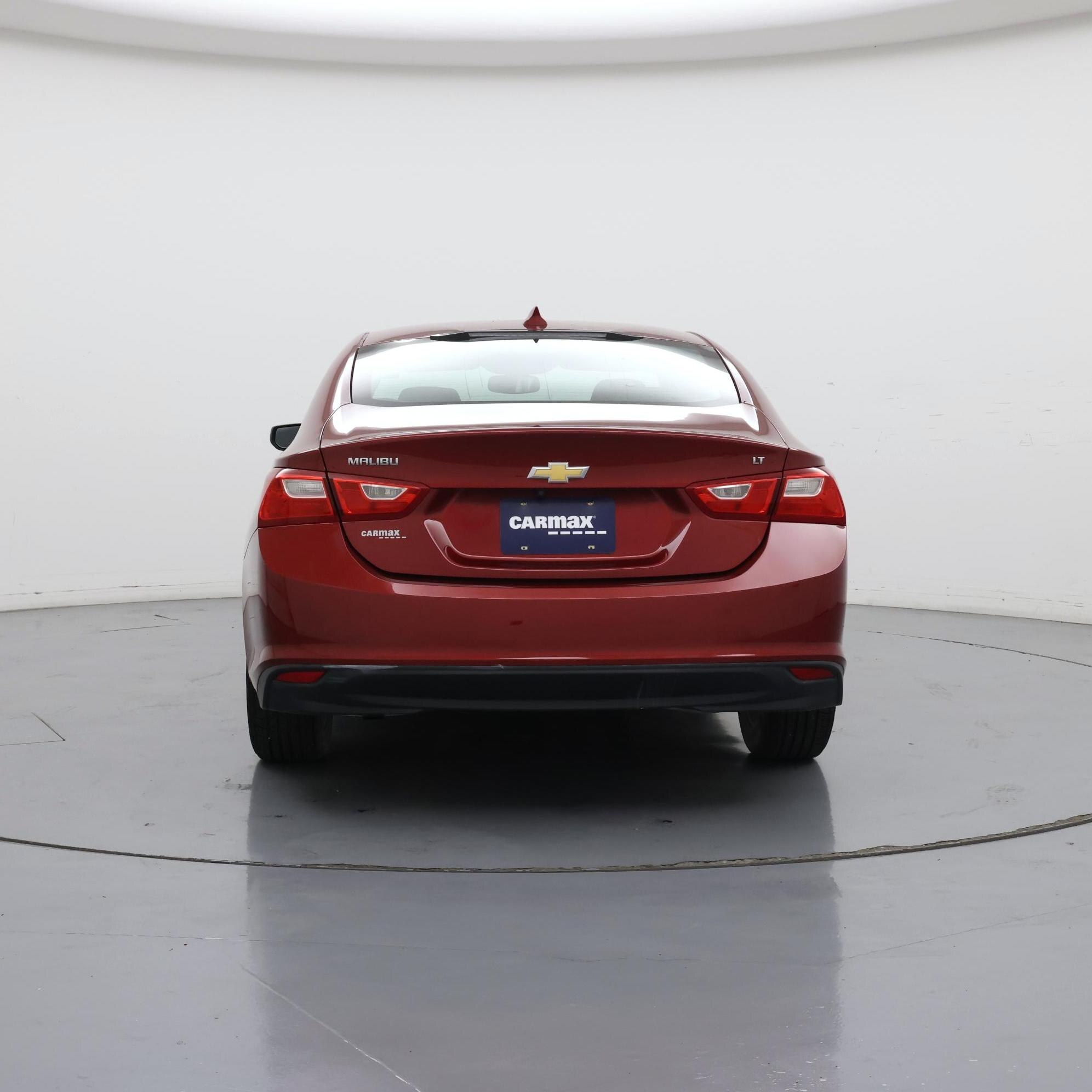 Thumbnail: 2017 Chevrolet Malibu - 6