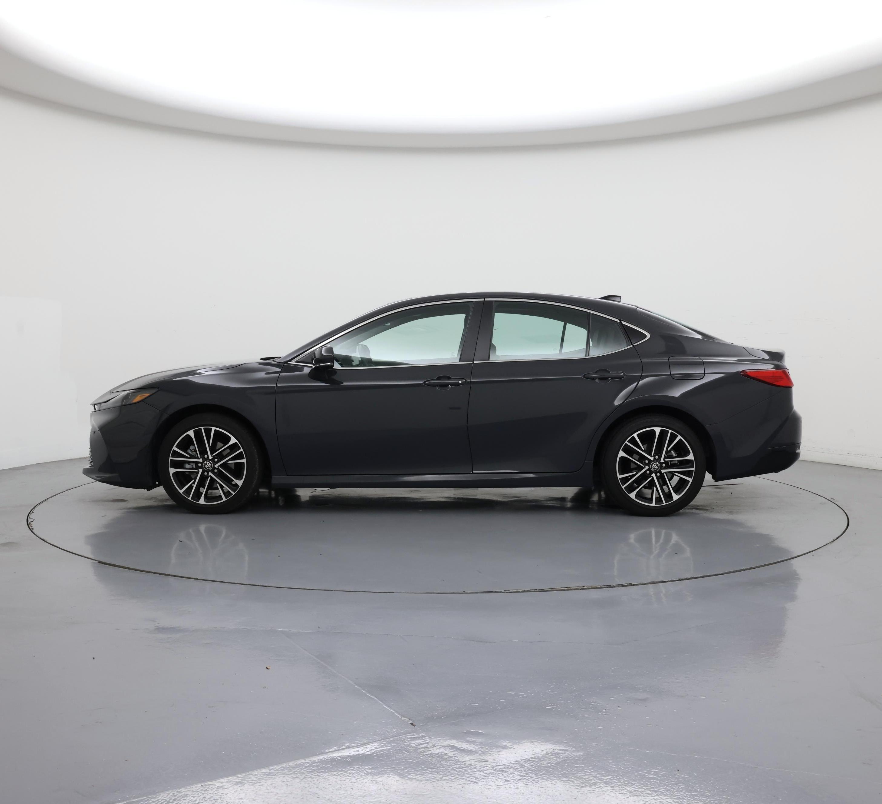 Thumbnail: 2025 Toyota Camry - 3