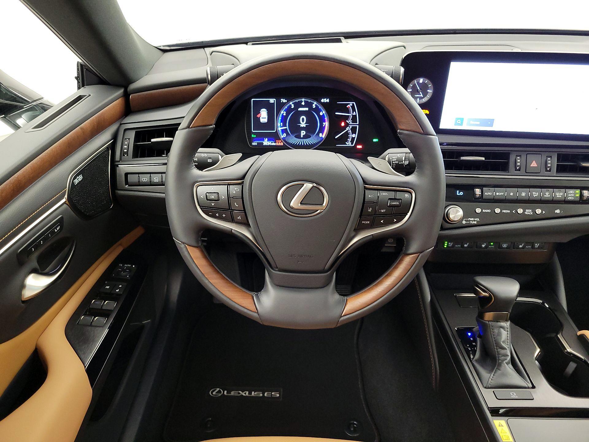 Thumbnail: 2025 Lexus ES - 10