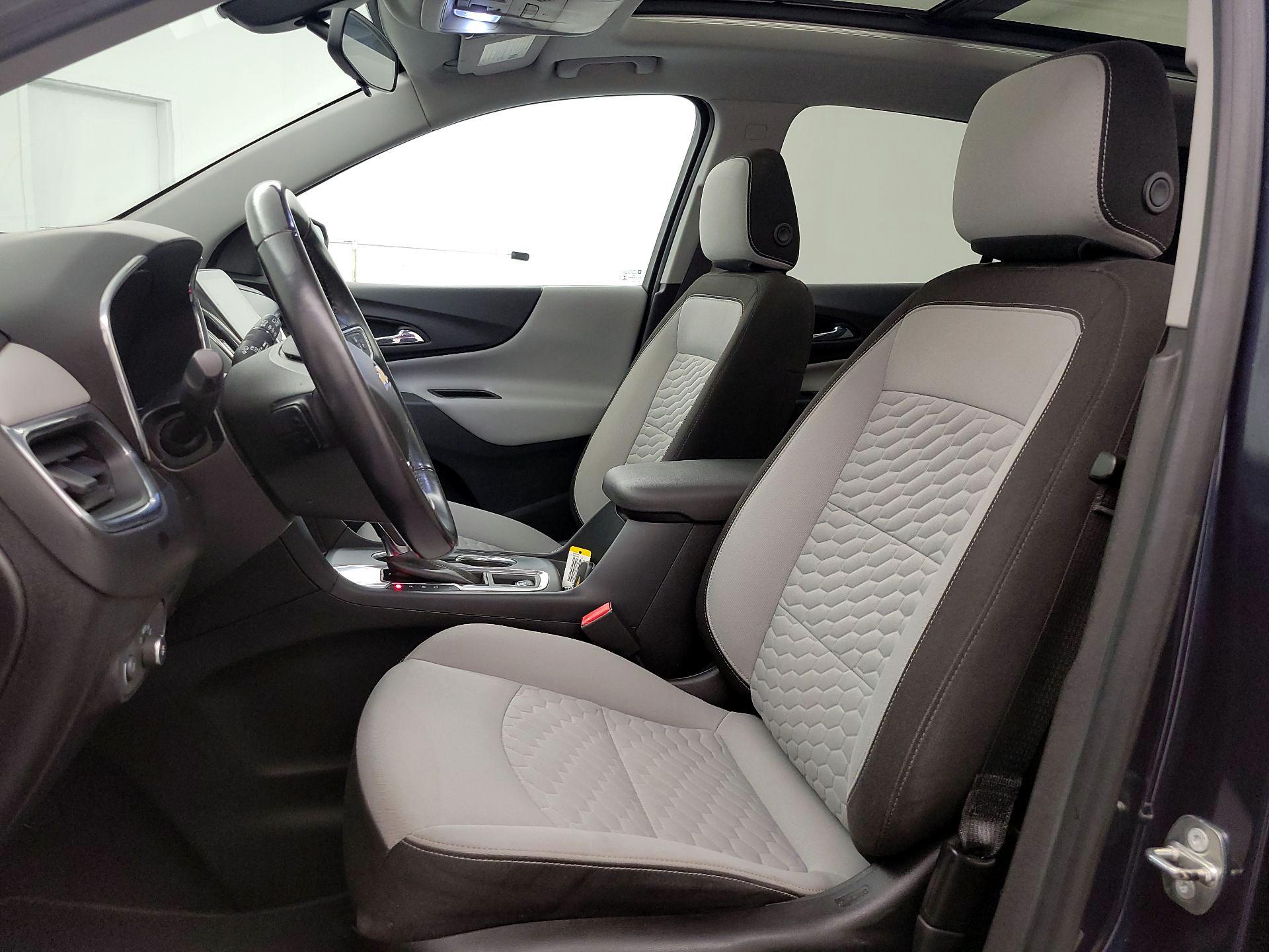 Thumbnail: 2018 Chevrolet Equinox - 11