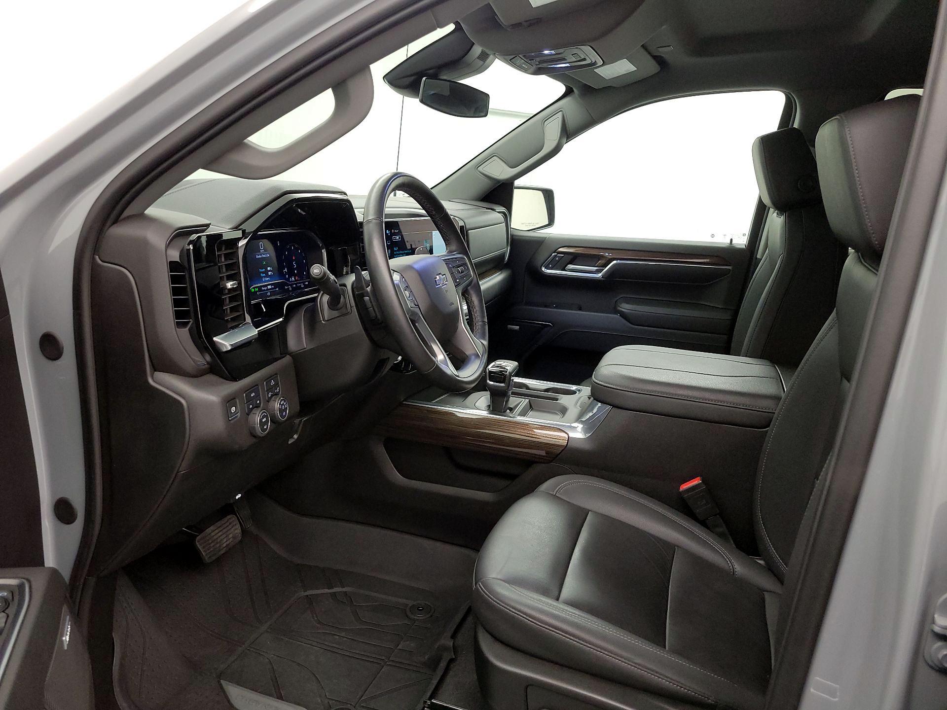 Thumbnail: 2024 Chevrolet Silverado 1500 - 11