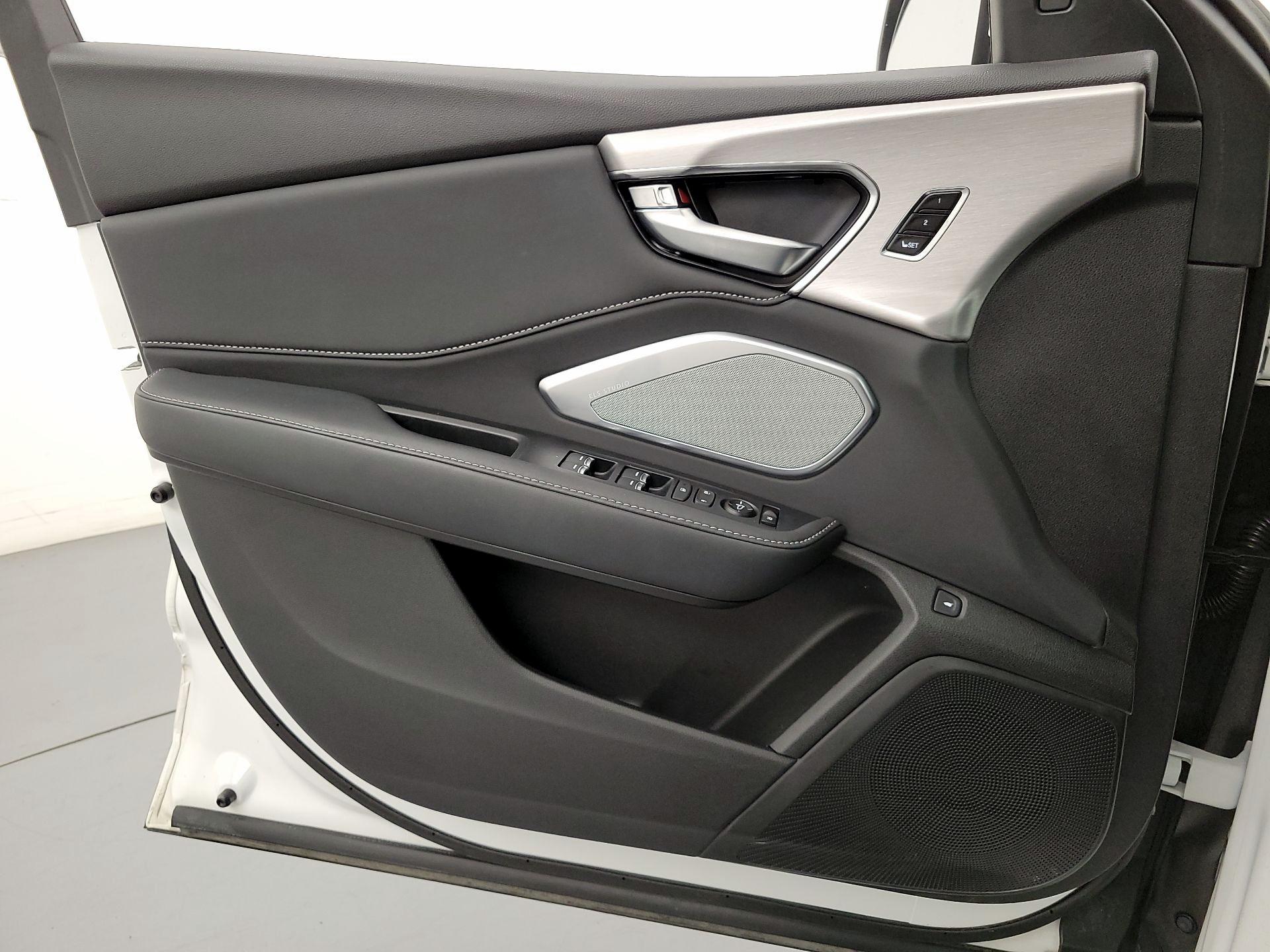 Thumbnail: 2021 Acura RDX - 12