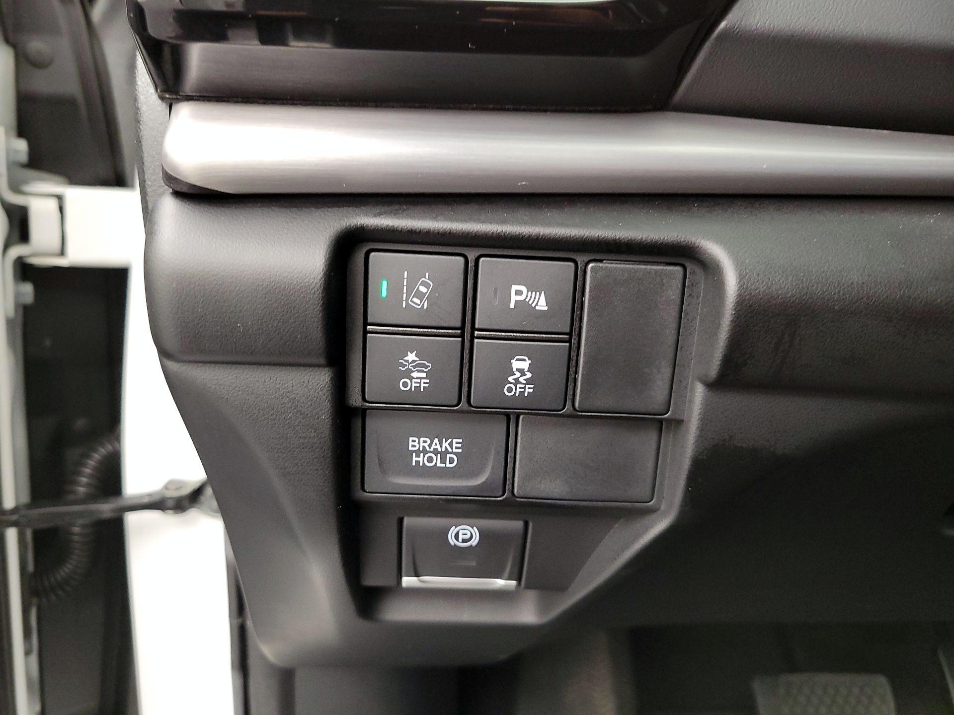 Thumbnail: 2021 Acura RDX - 13