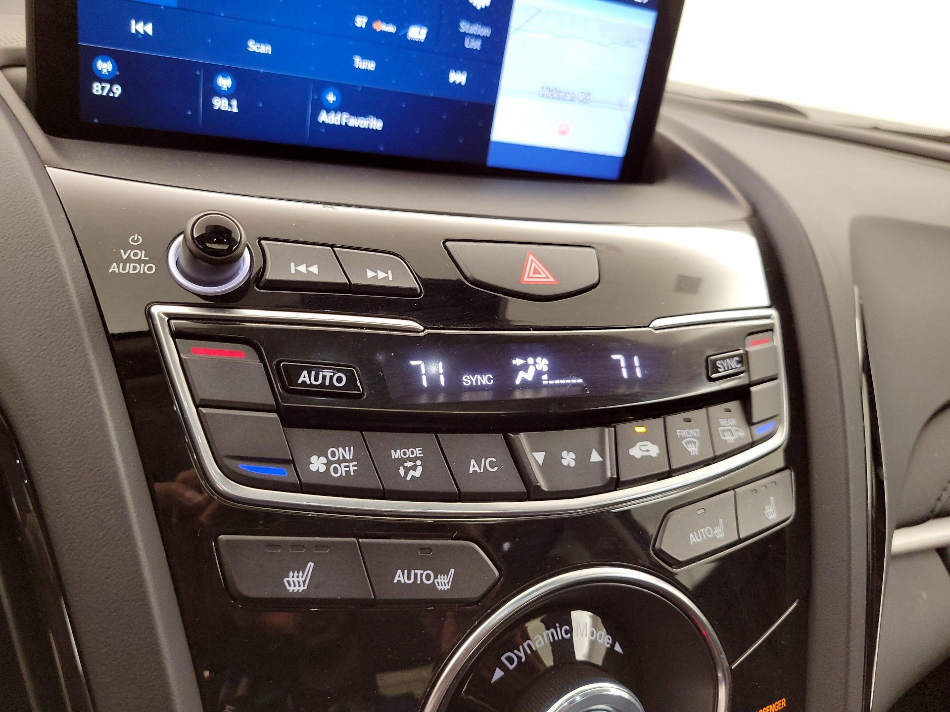 Thumbnail: 2021 Acura RDX - 17