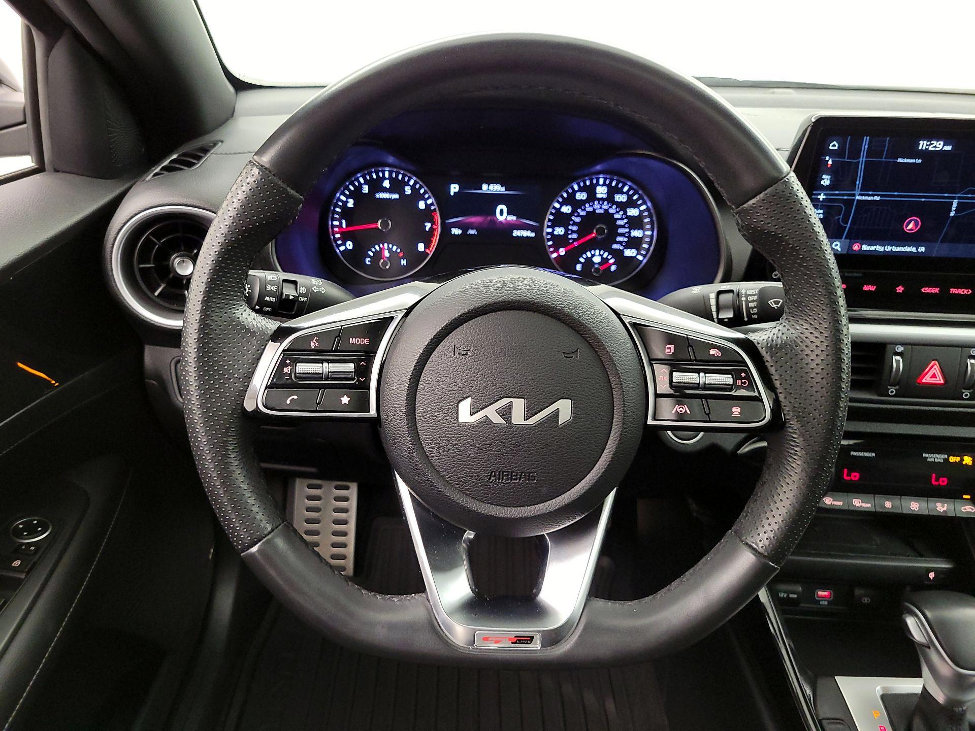Thumbnail: 2024 Kia Forte - 10