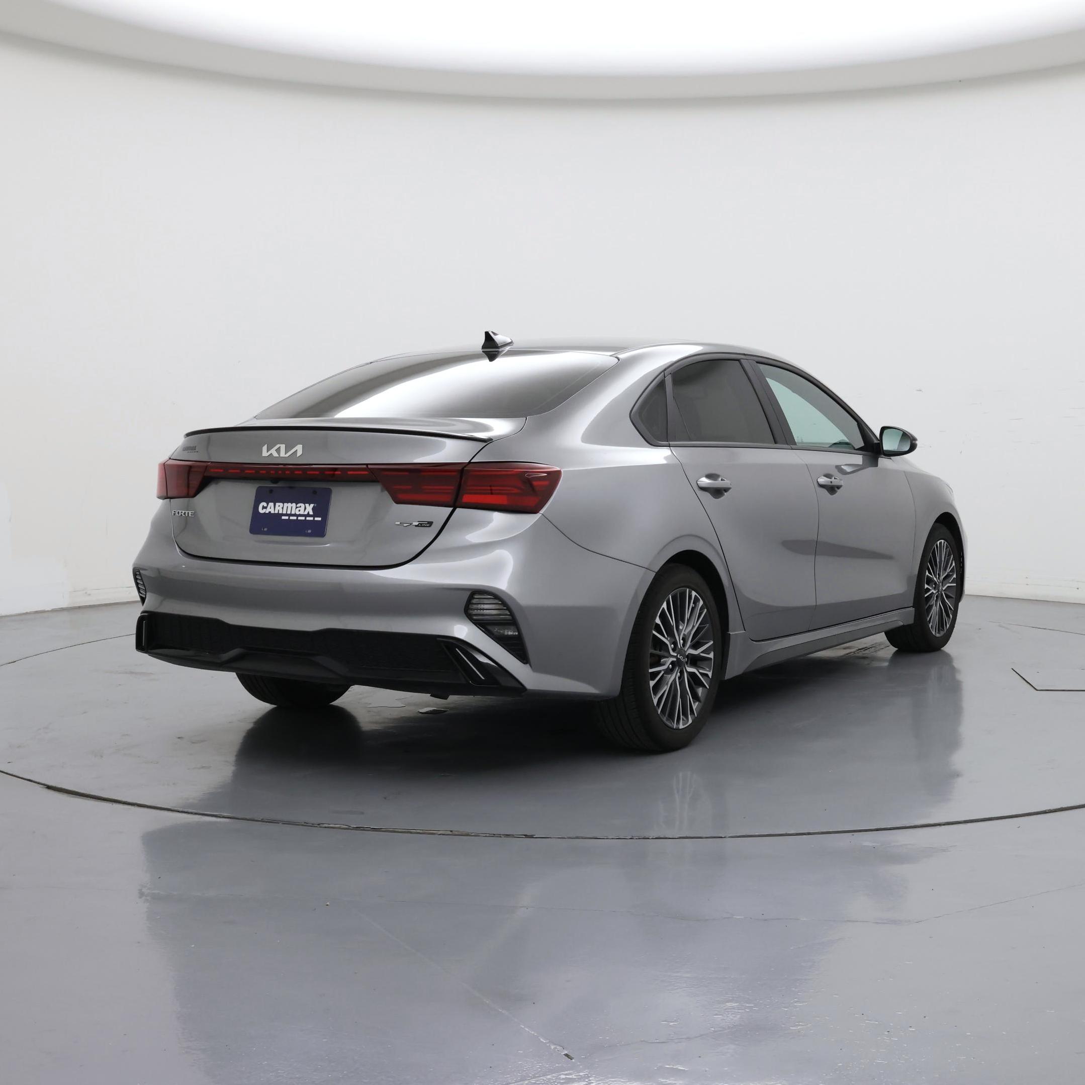 Thumbnail: 2024 Kia Forte - 8