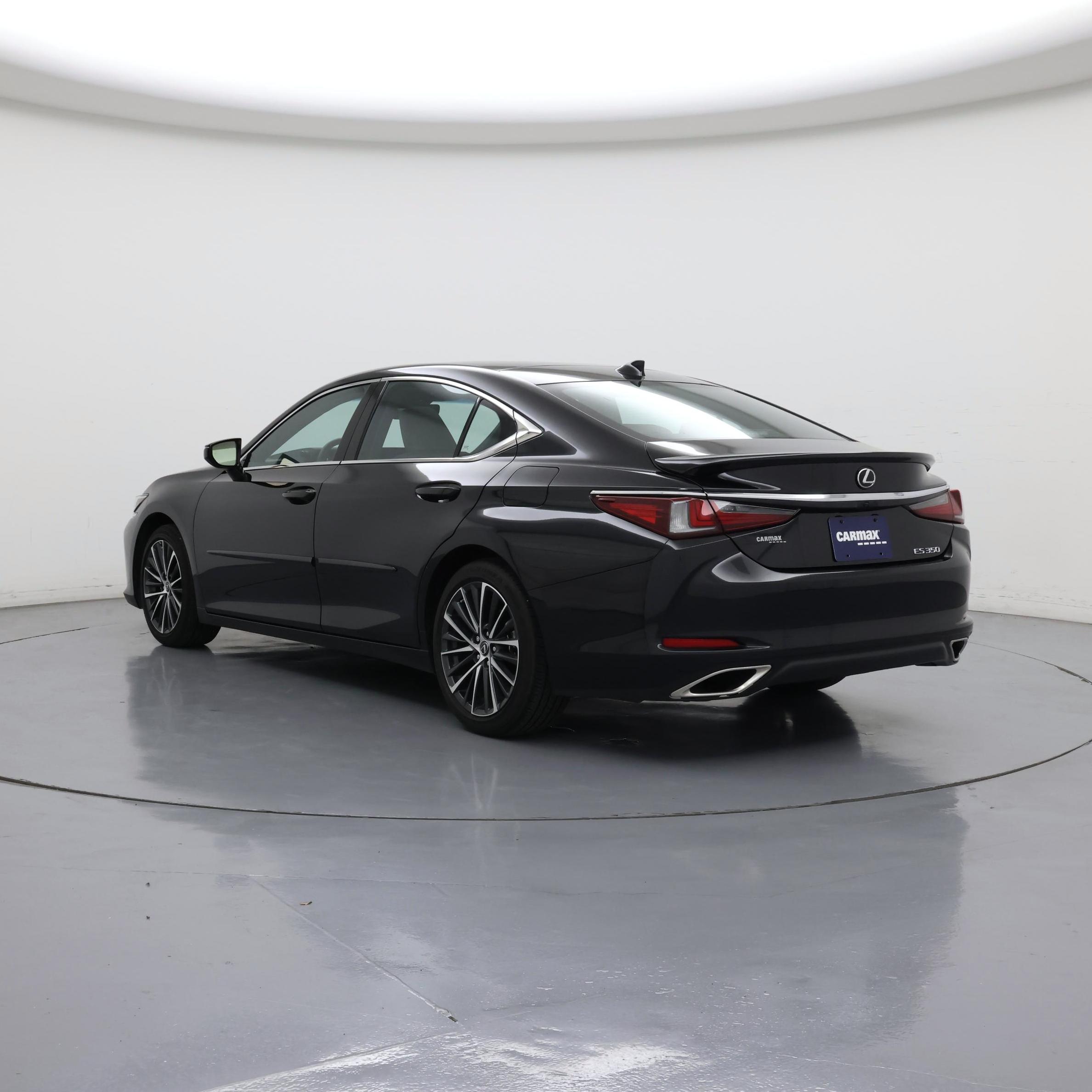 Thumbnail: 2022 Lexus ES - 2