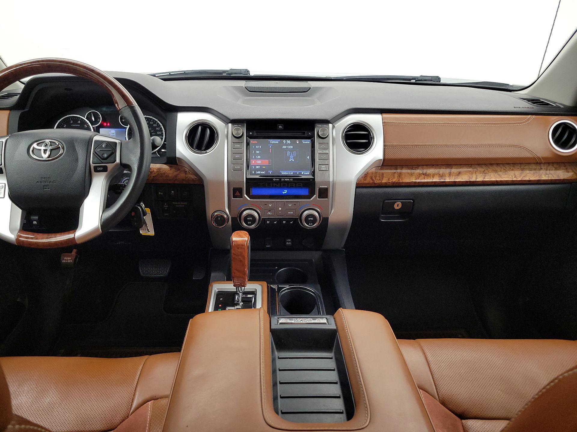 Thumbnail: 2017 Toyota Tundra - 9