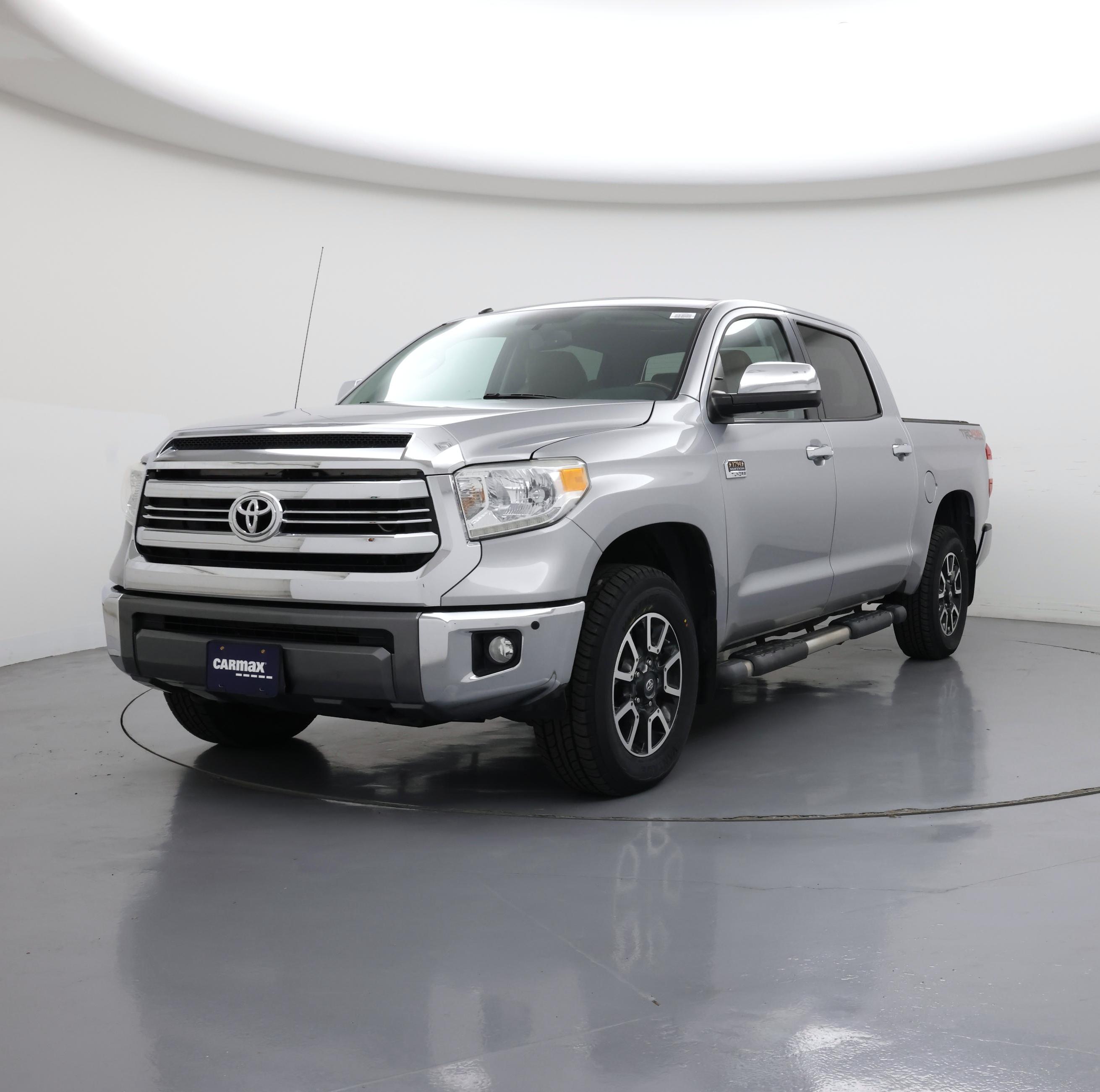 Thumbnail: 2017 Toyota Tundra - 4