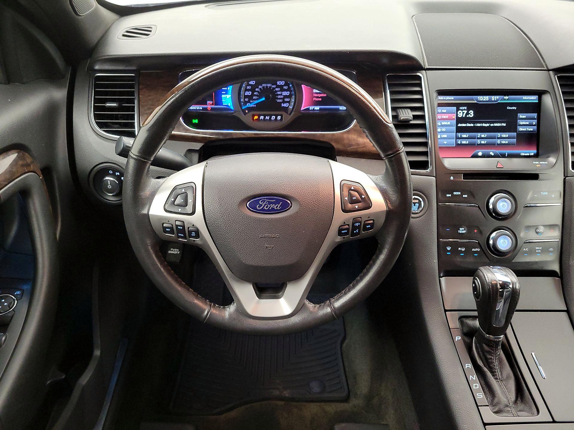 Thumbnail: 2014 Ford Taurus - 10