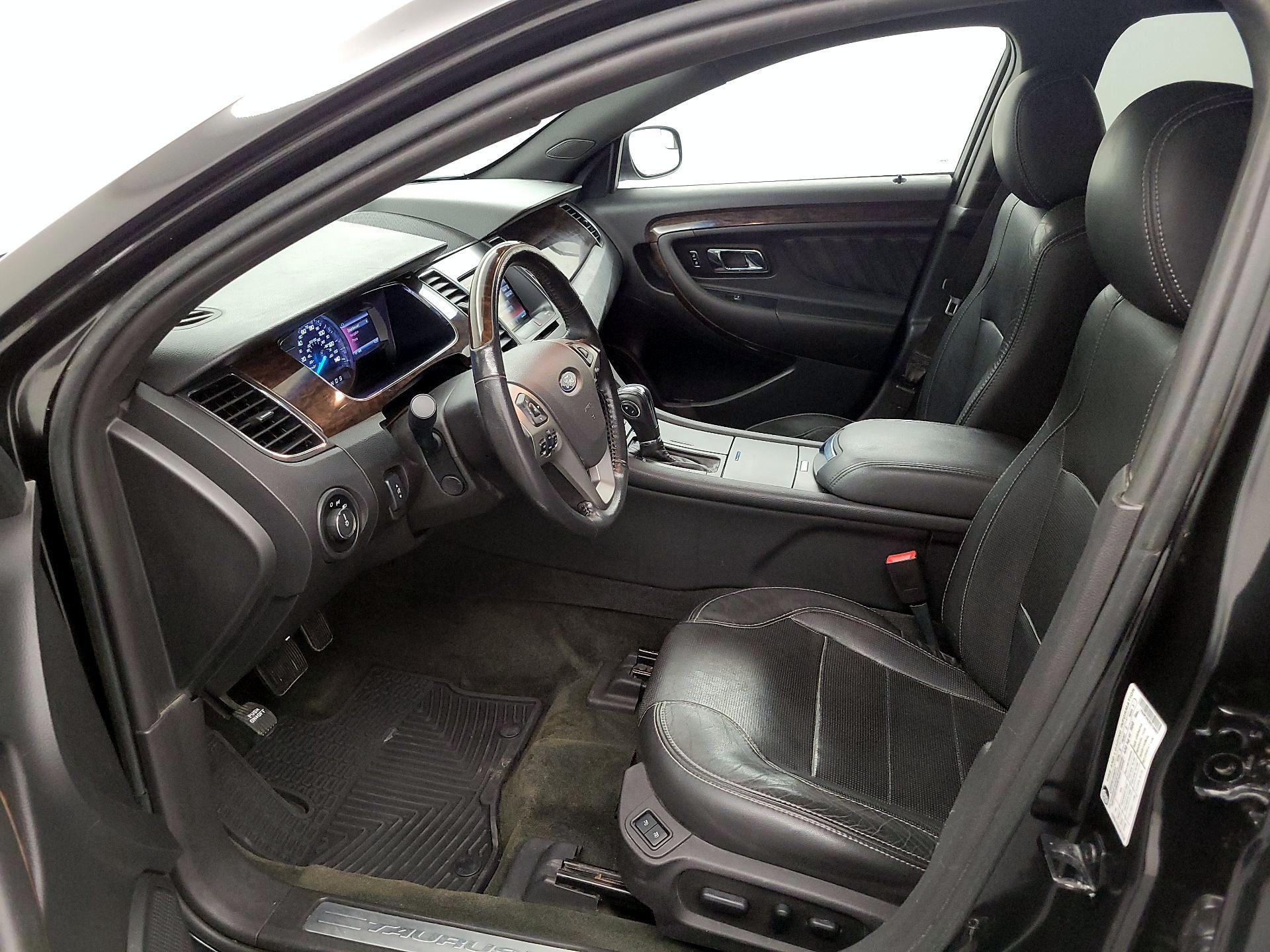 Thumbnail: 2014 Ford Taurus - 11