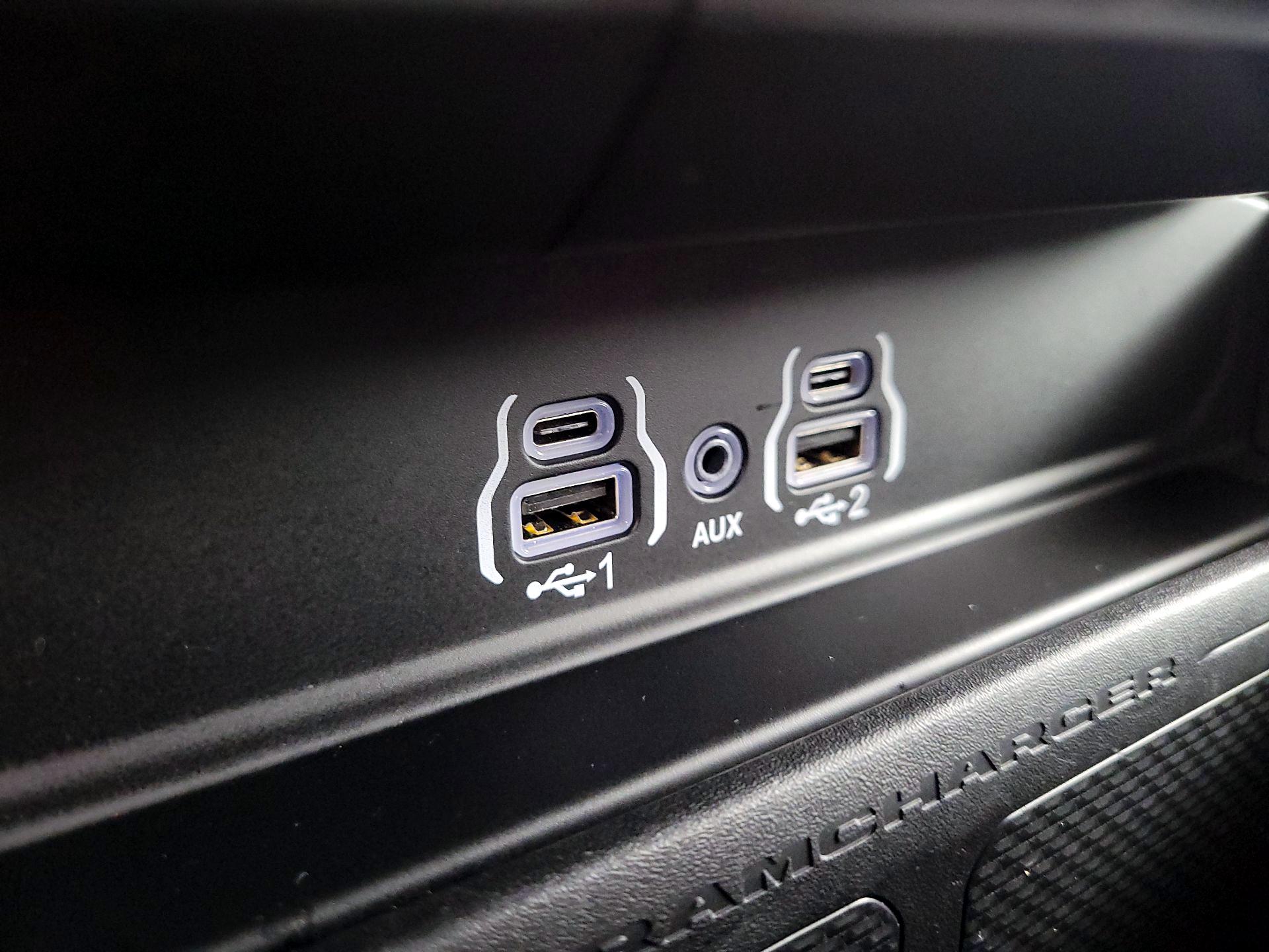 Thumbnail: 2025 RAM 1500 - 19