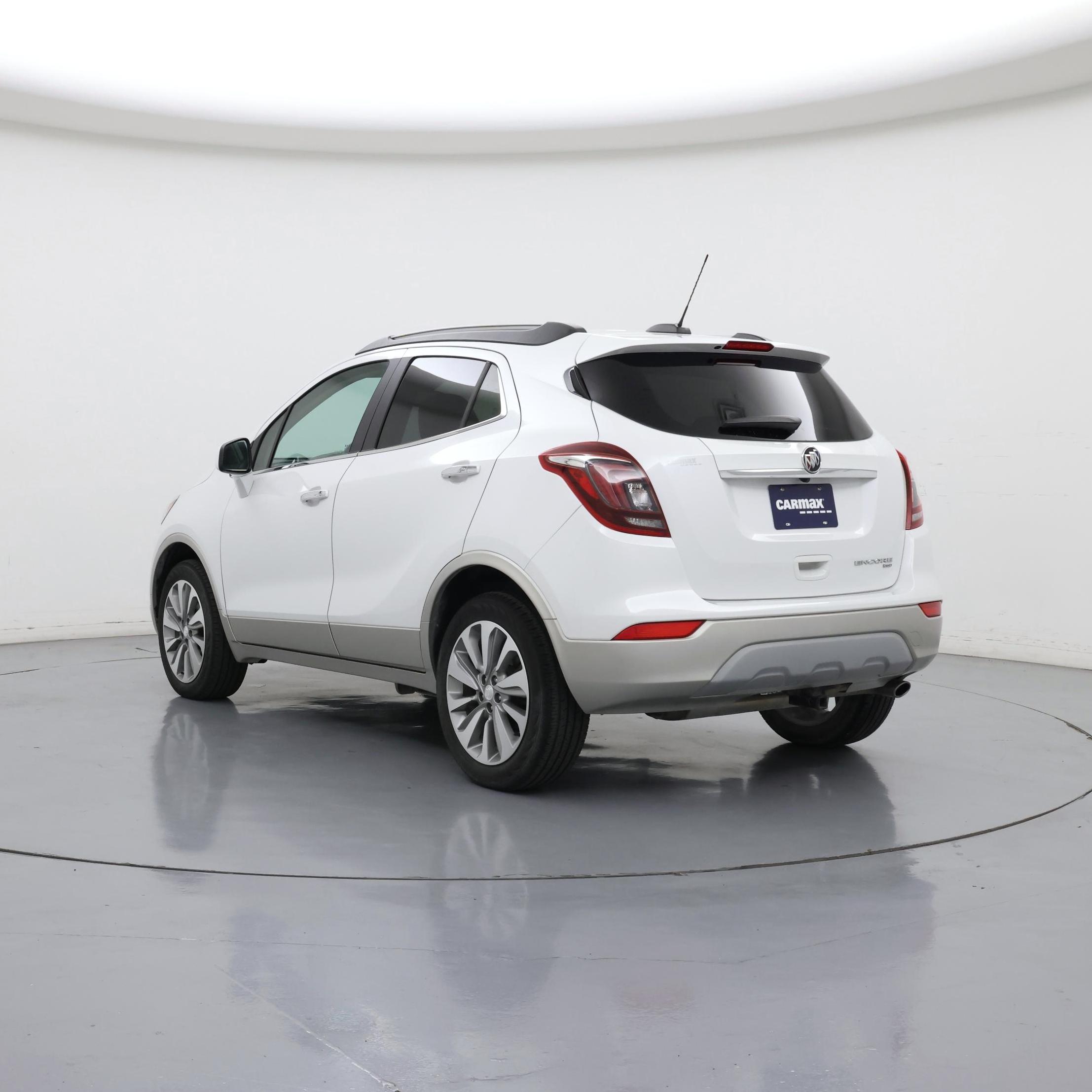 Thumbnail: 2020 Buick Encore - 2