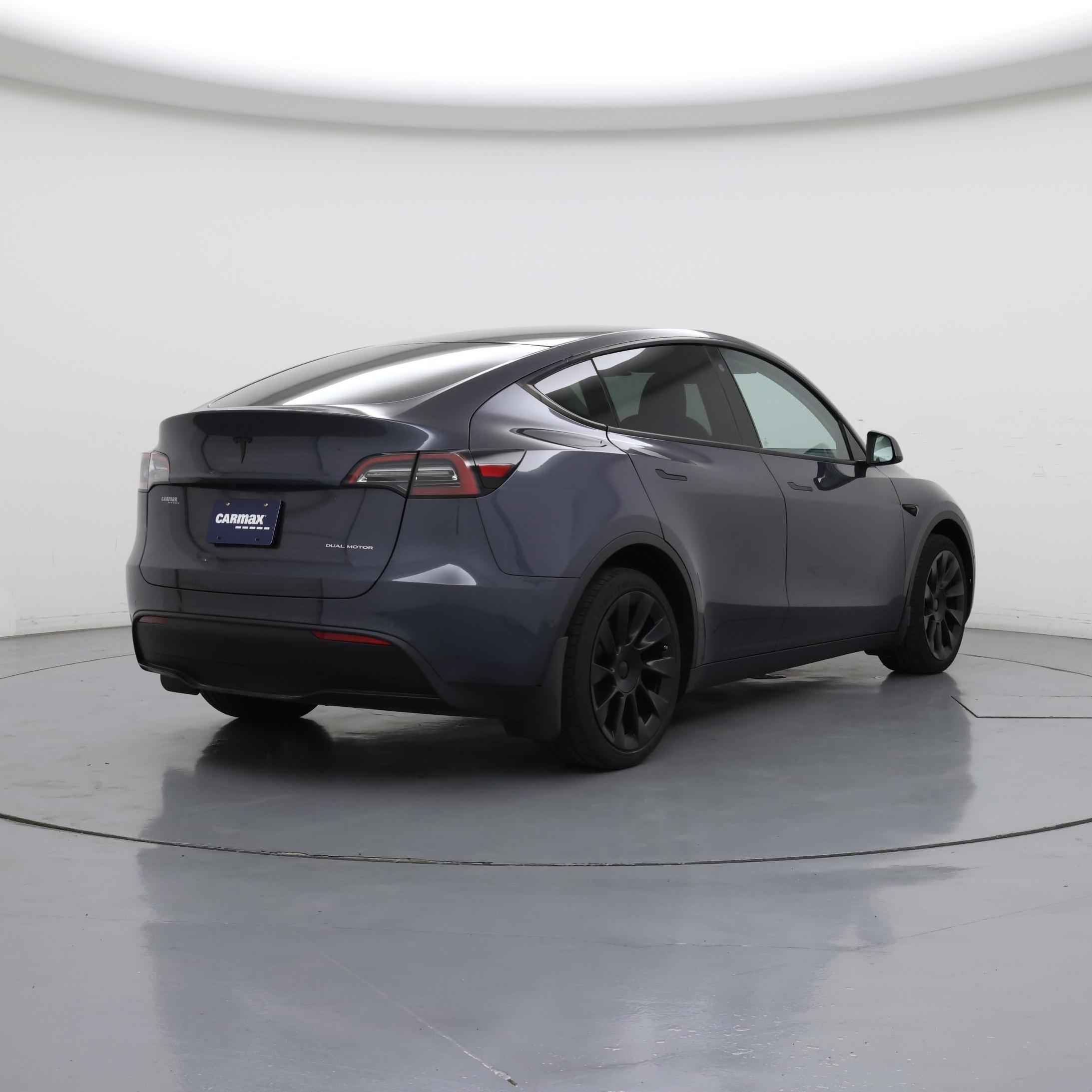 Thumbnail: 2022 Tesla Model Y - 8