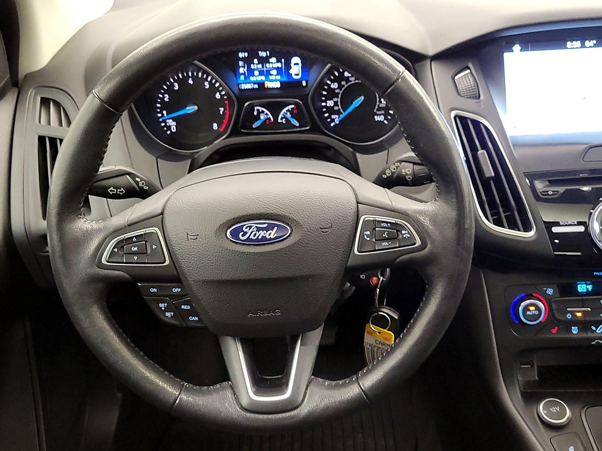 Thumbnail: 2017 Ford Focus - 10