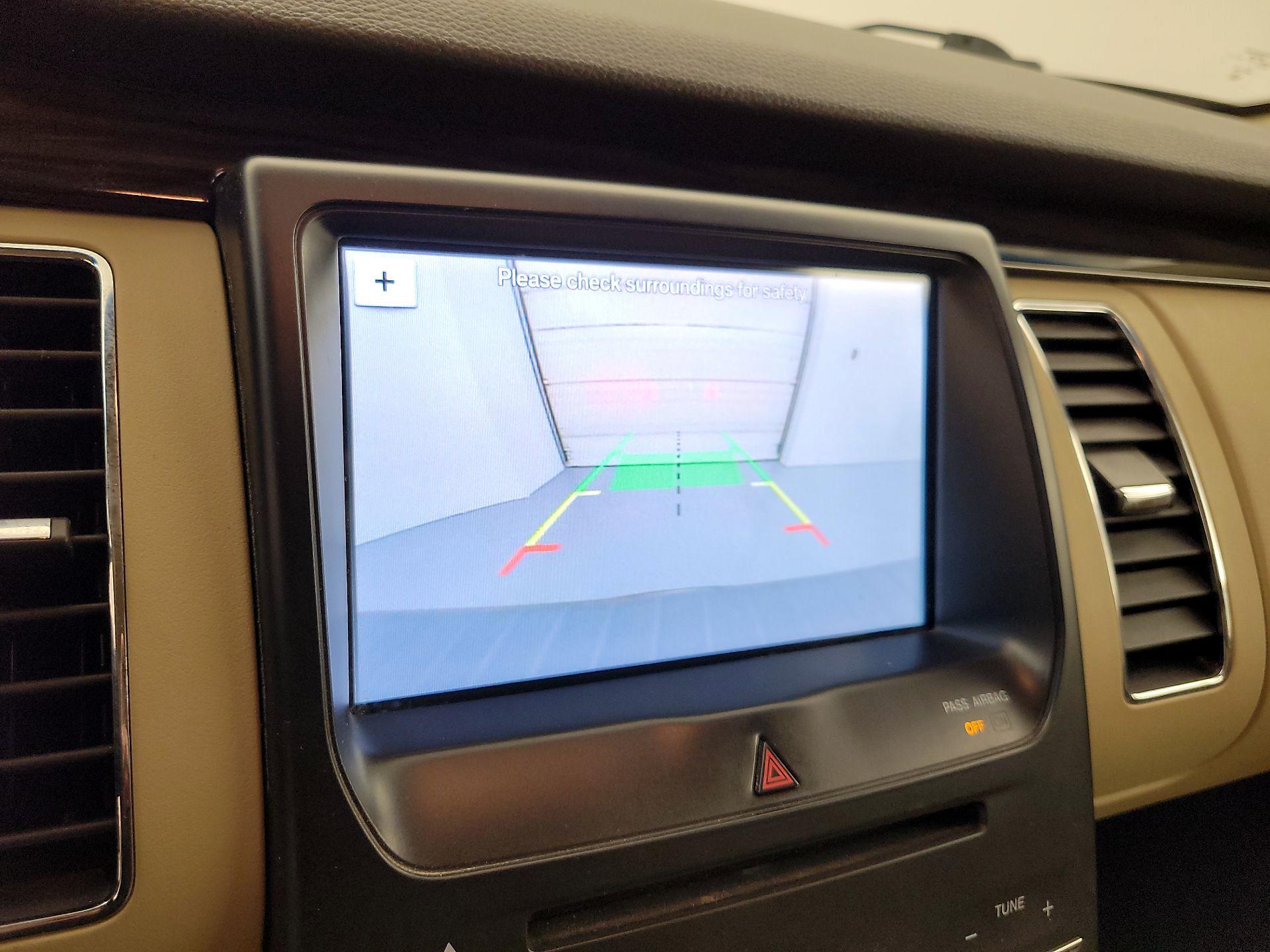 Thumbnail: 2019 Ford Flex - 15