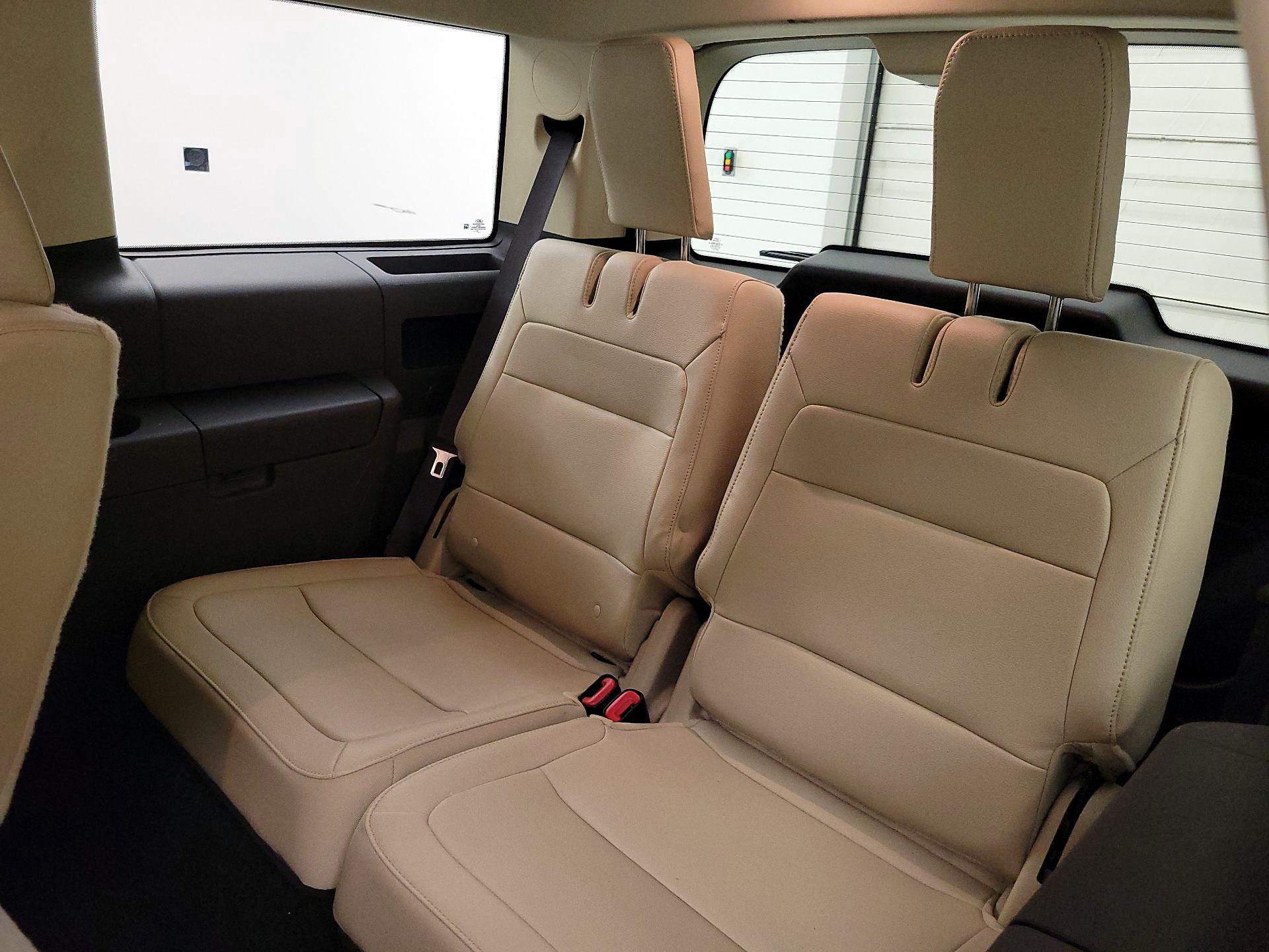 Thumbnail: 2019 Ford Flex - 20