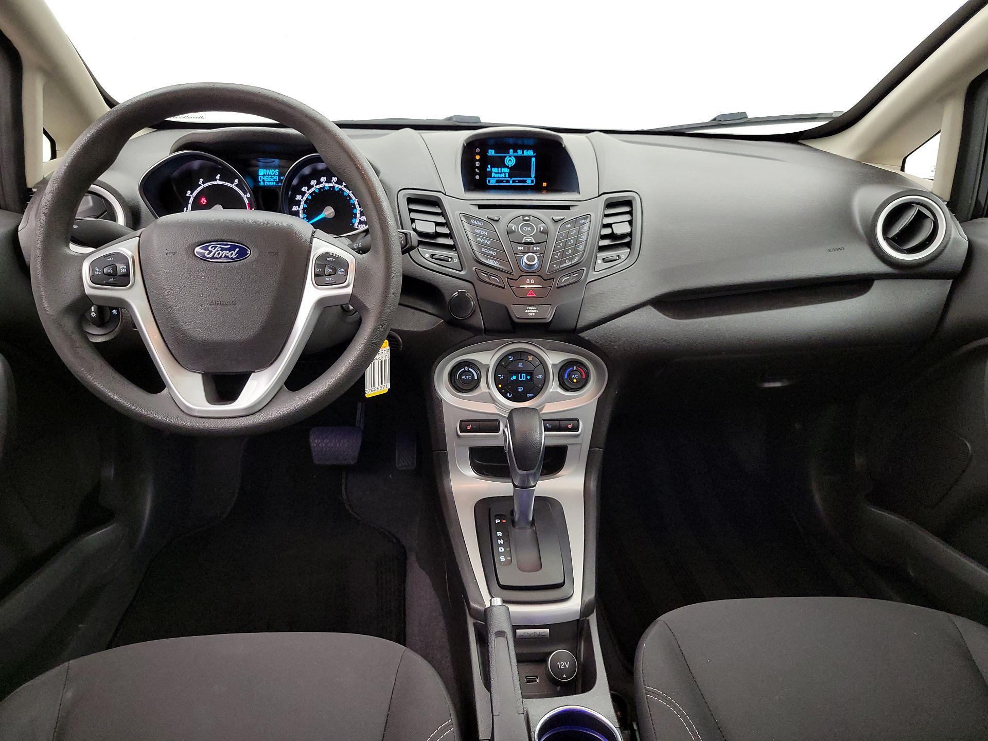 Thumbnail: 2017 Ford Fiesta - 9