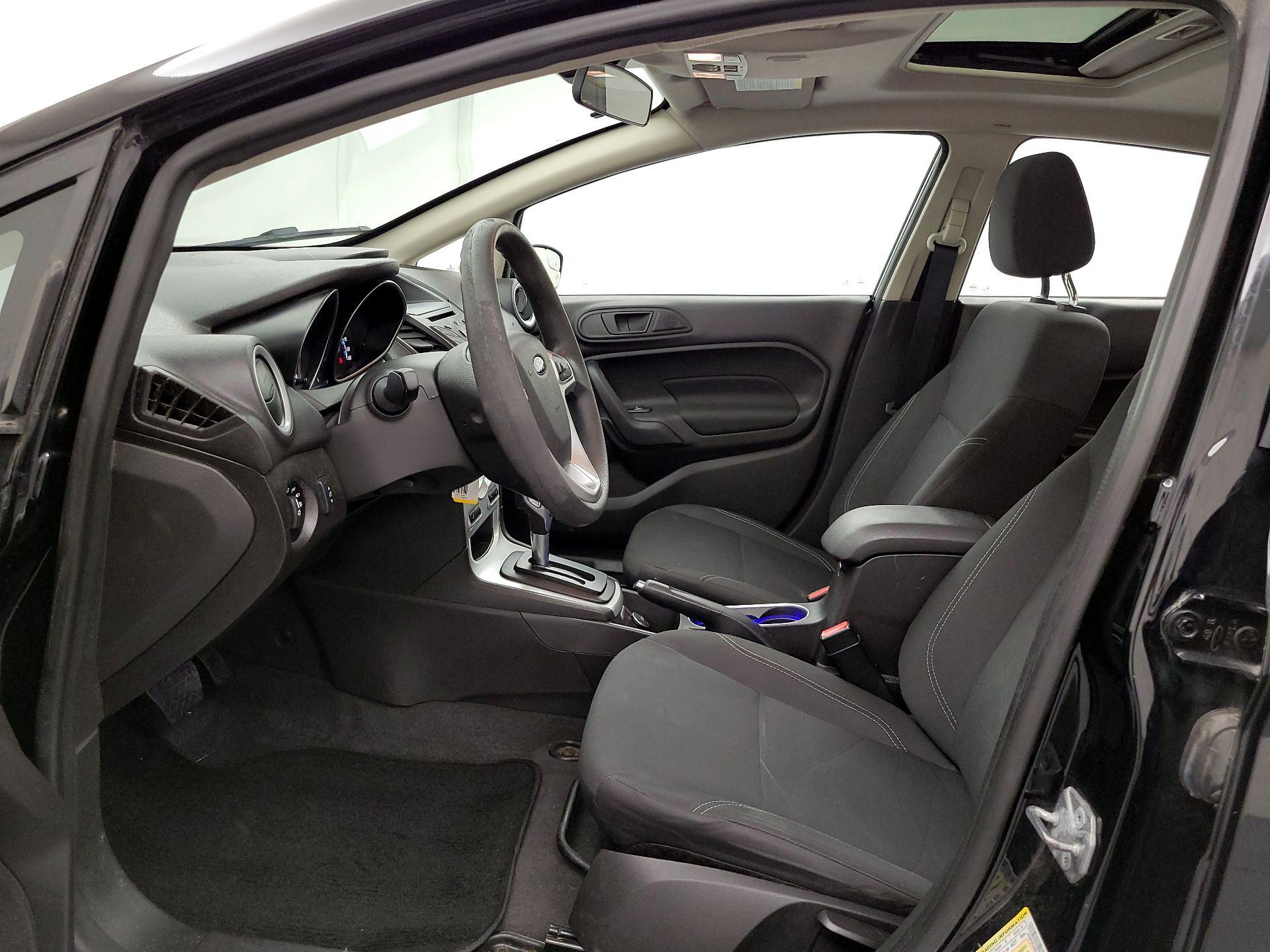 Thumbnail: 2017 Ford Fiesta - 11