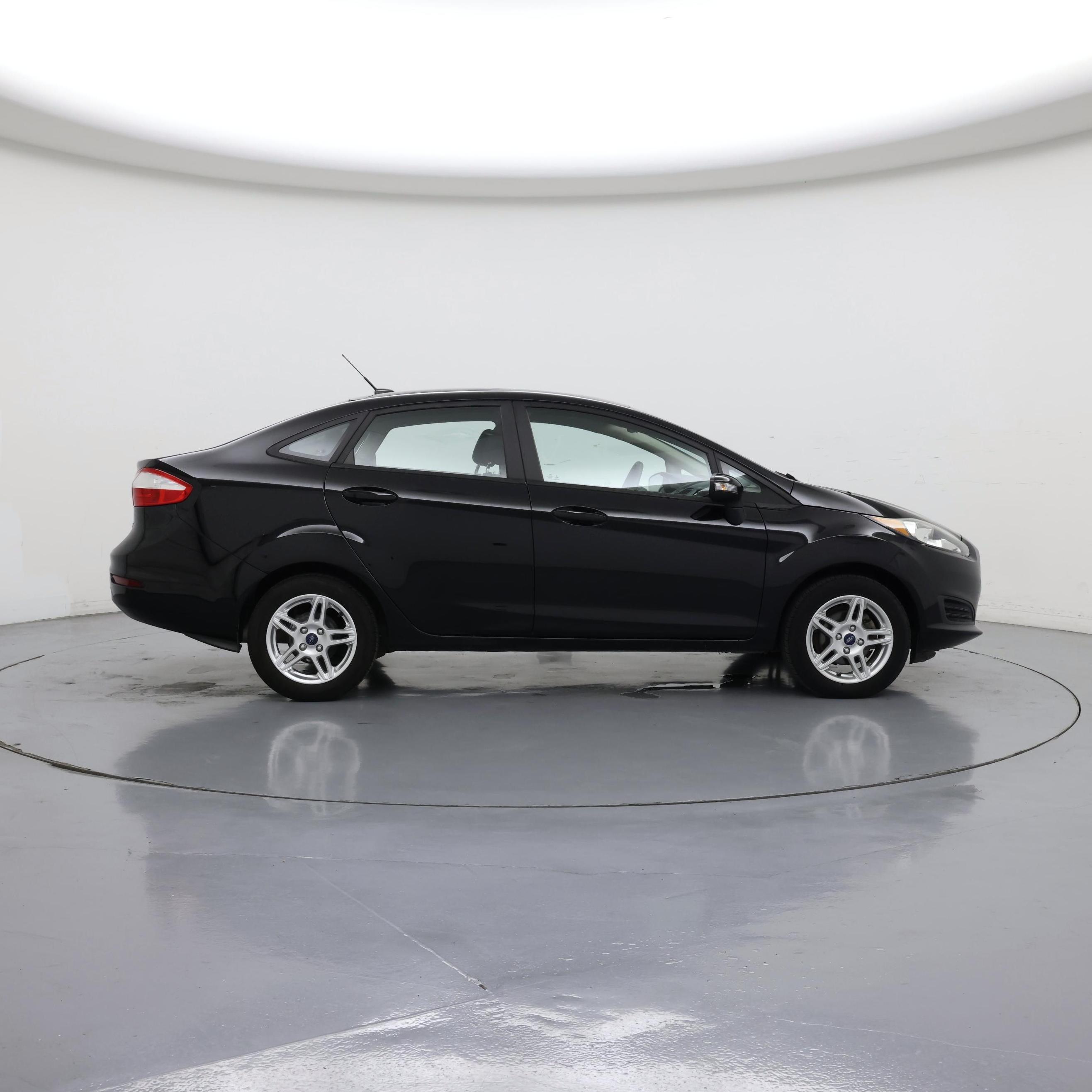 Thumbnail: 2017 Ford Fiesta - 7
