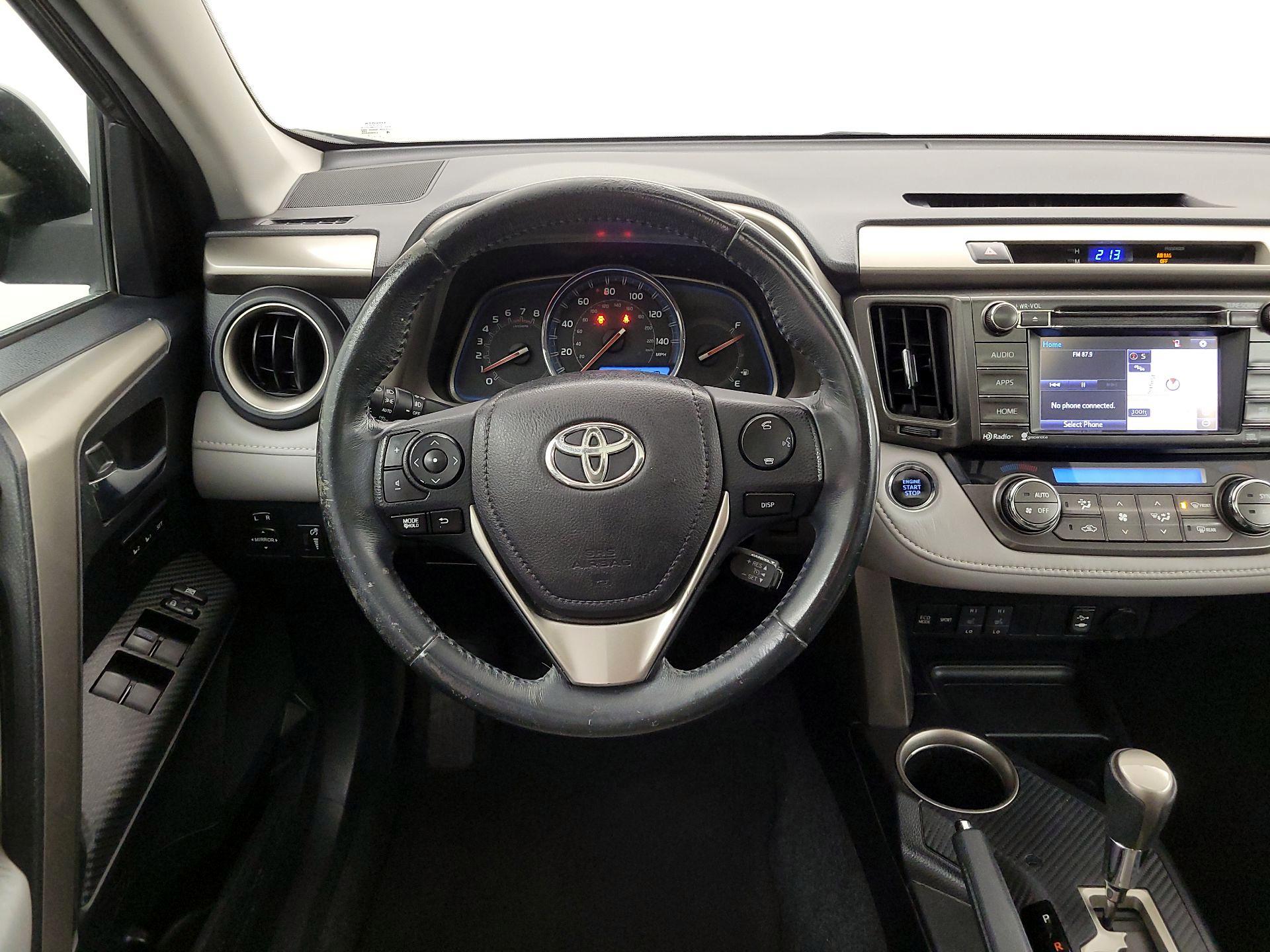 Thumbnail: 2014 Toyota RAV4 - 10