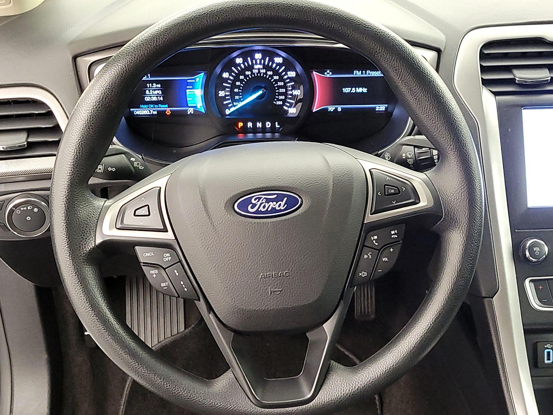 Thumbnail: 2020 Ford Fusion - 10